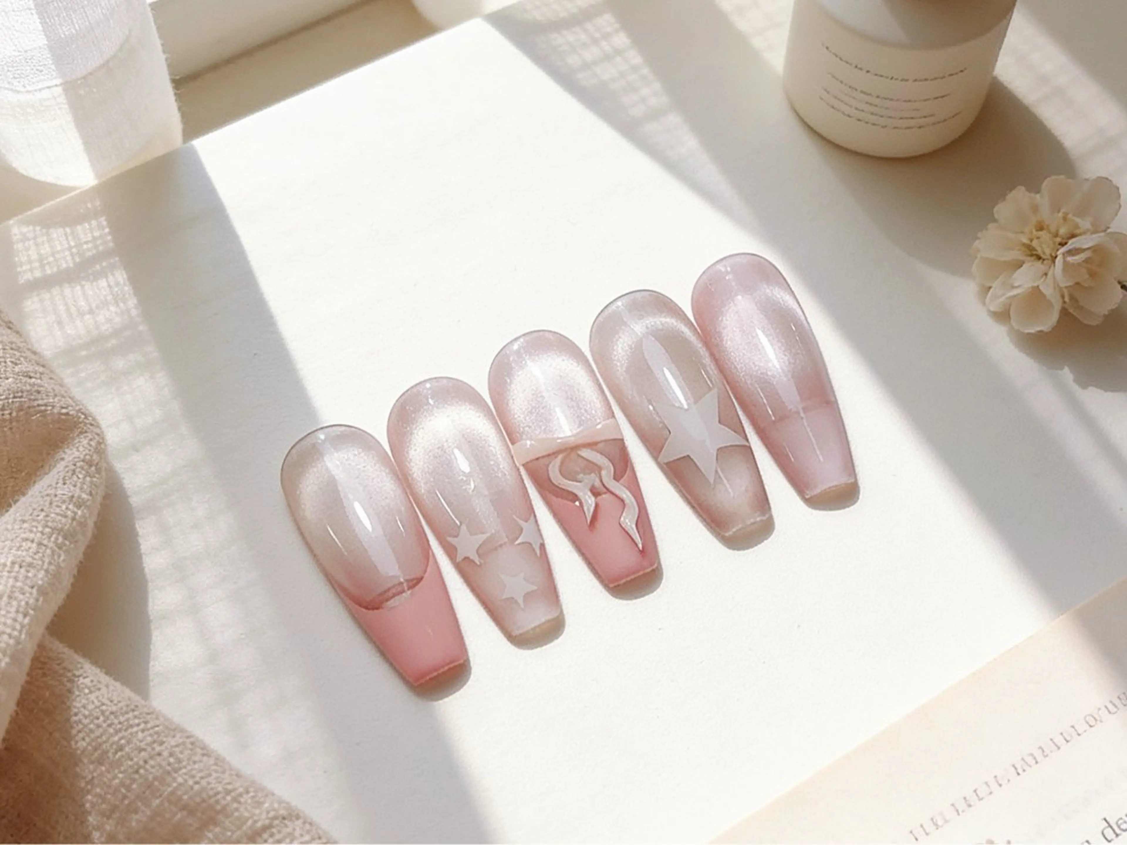 ネイル ハンドネイル メルシー リリのネイルデザイン