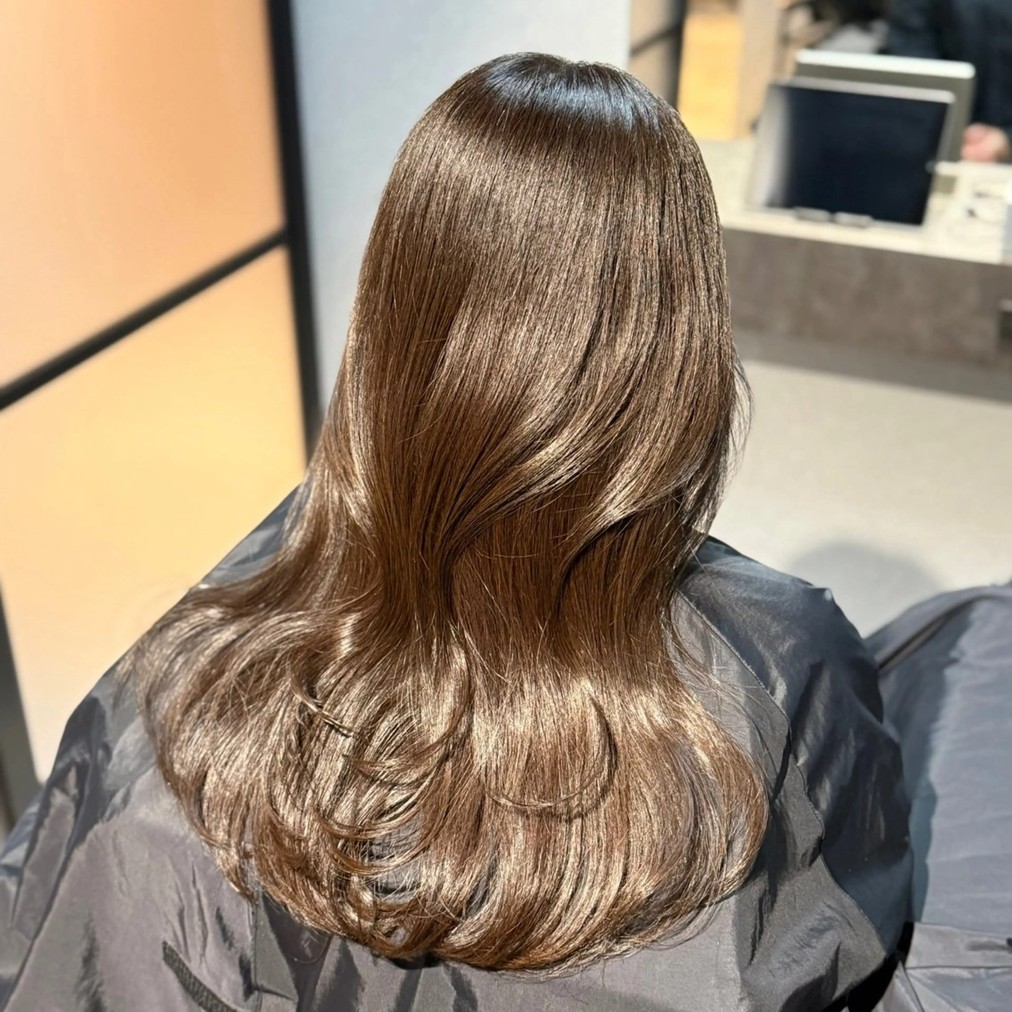 ロング カラー 黒髪 透明感カラー グレージュ オリーブカラー 髪質改善 ヘアカラー トリートメント 髪質改善Ⅰ透明感 艶カラーⅠたつやのヘアスタイル