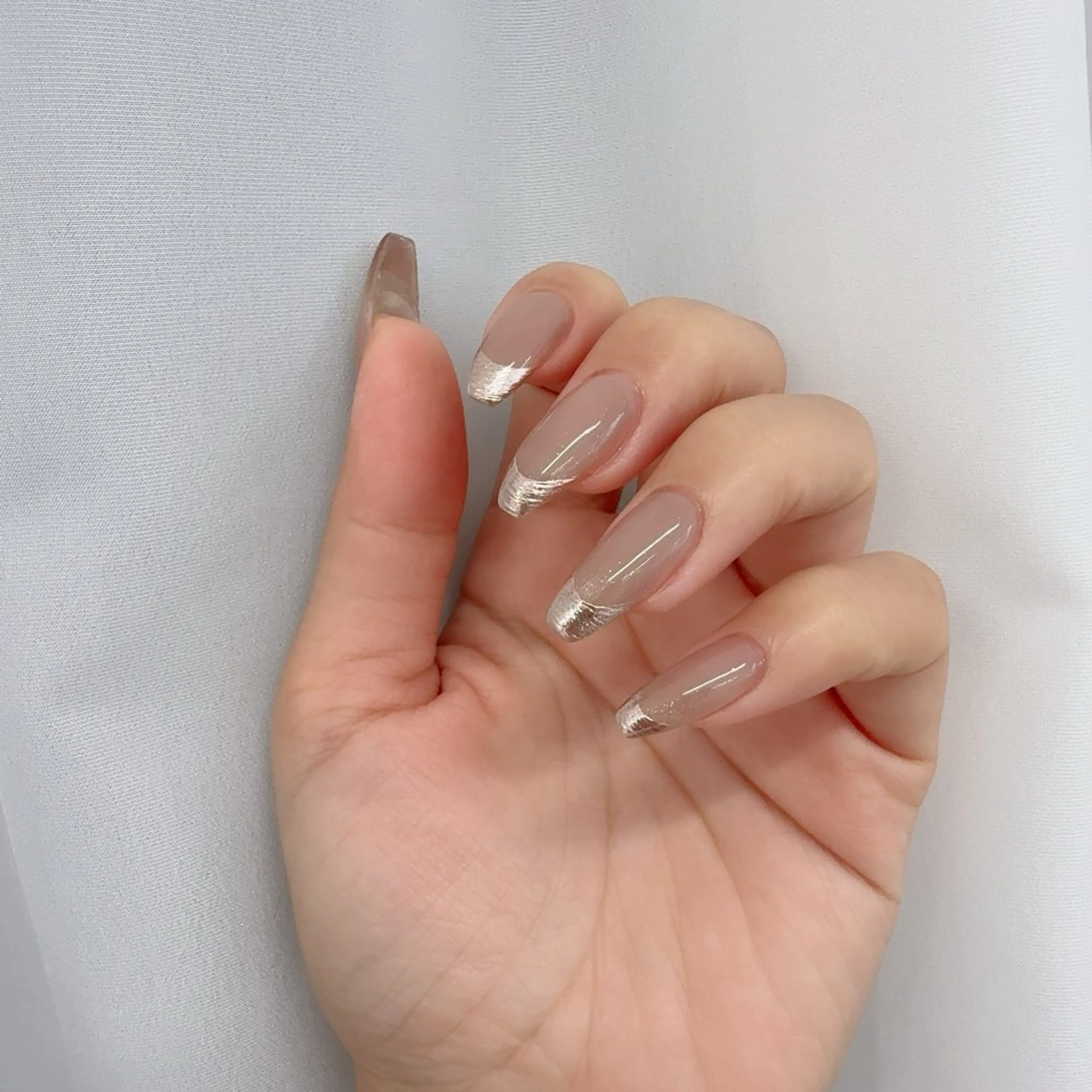 ネイル フレンチネイル ミラーネイル オフィスネイル ピンク シルバー Amie NAILのネイルデザイン