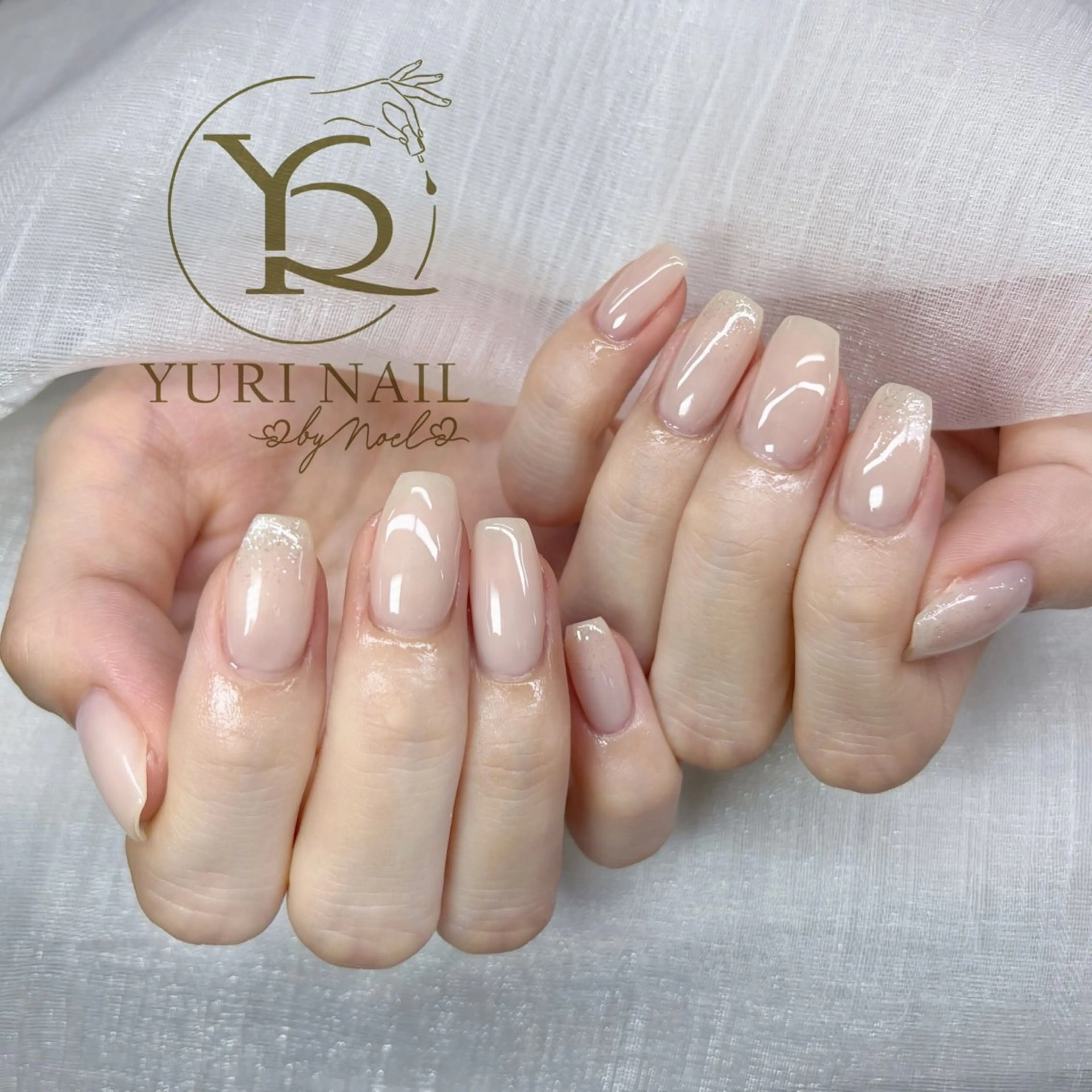 ネイル ハンドネイル フットネイル ハンドケア YURI Nail NARITAのネイルデザイン