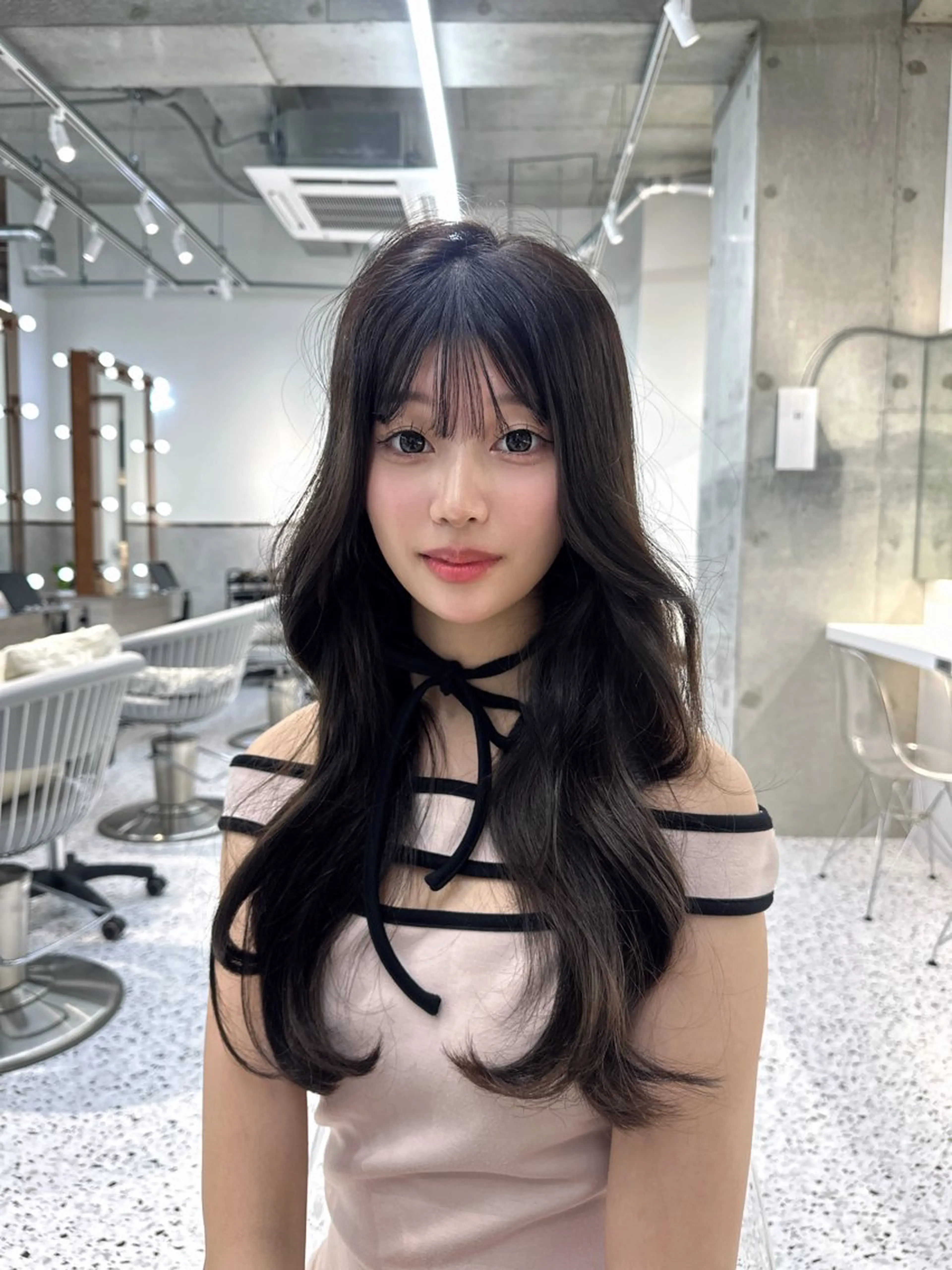 ロング yui🎀透明感 ベージュカラー／博多のヘアスタイル