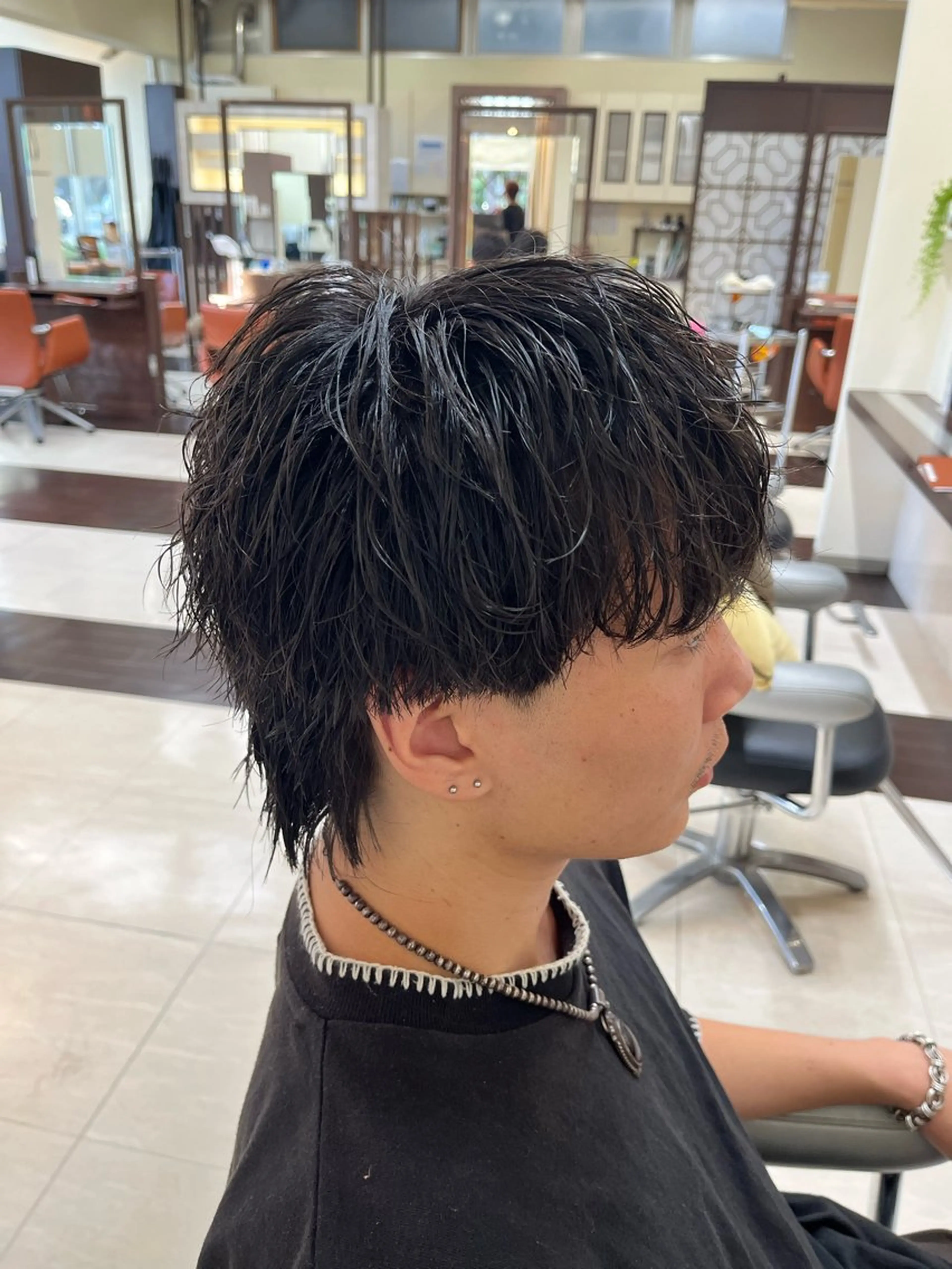 ショート パーマ メンズ マッシュウルフ マッシュ メンズパーマ メンズツイストパーマ メンズウルフカット 🧊メンズ特化🧊 高木航希のヘアスタイル