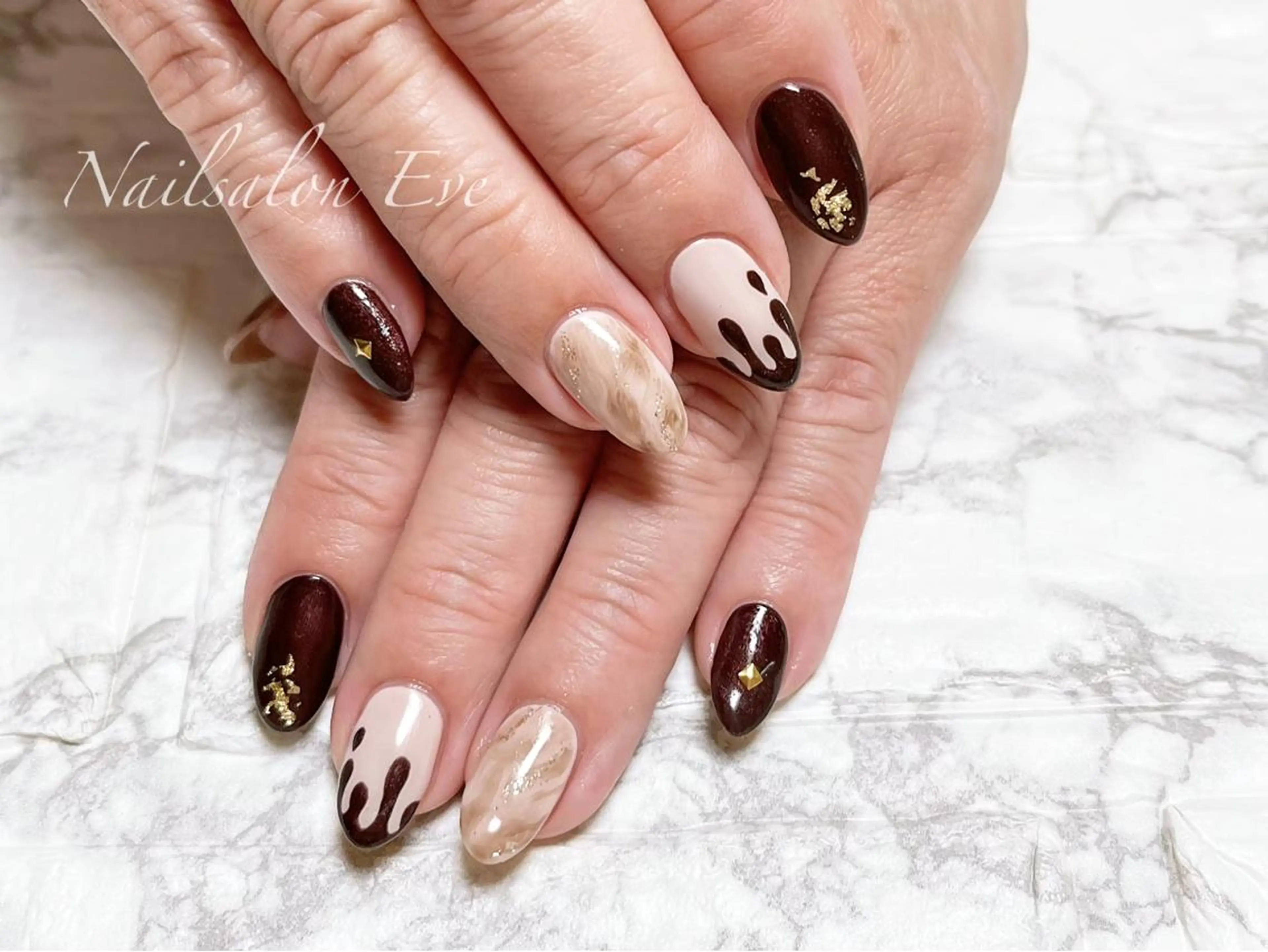 ネイル ハンドネイル ハンドケア Nailsalon Eve（イヴ）のネイルデザイン