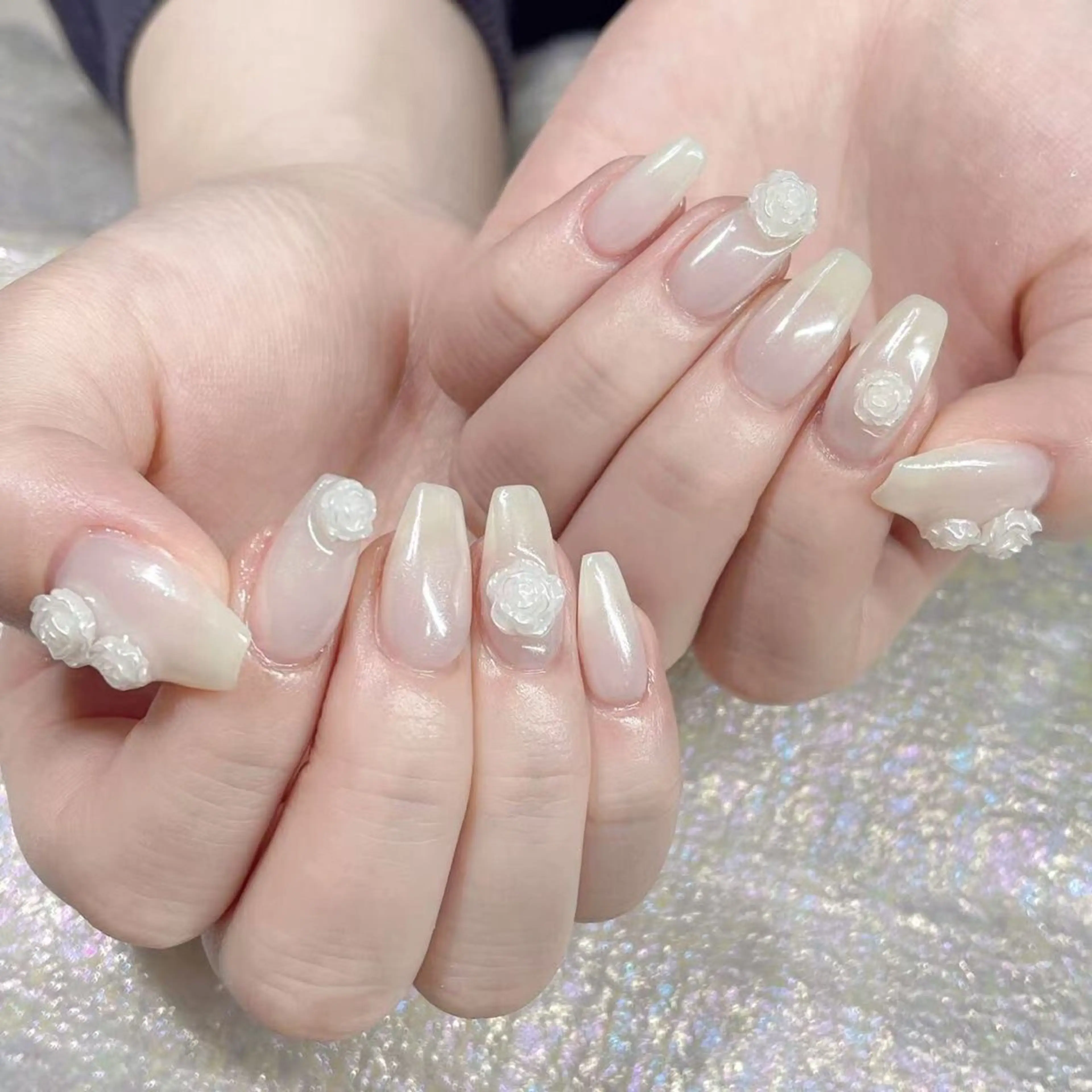 ネイル ハンドネイル Queens テイのネイルデザイン