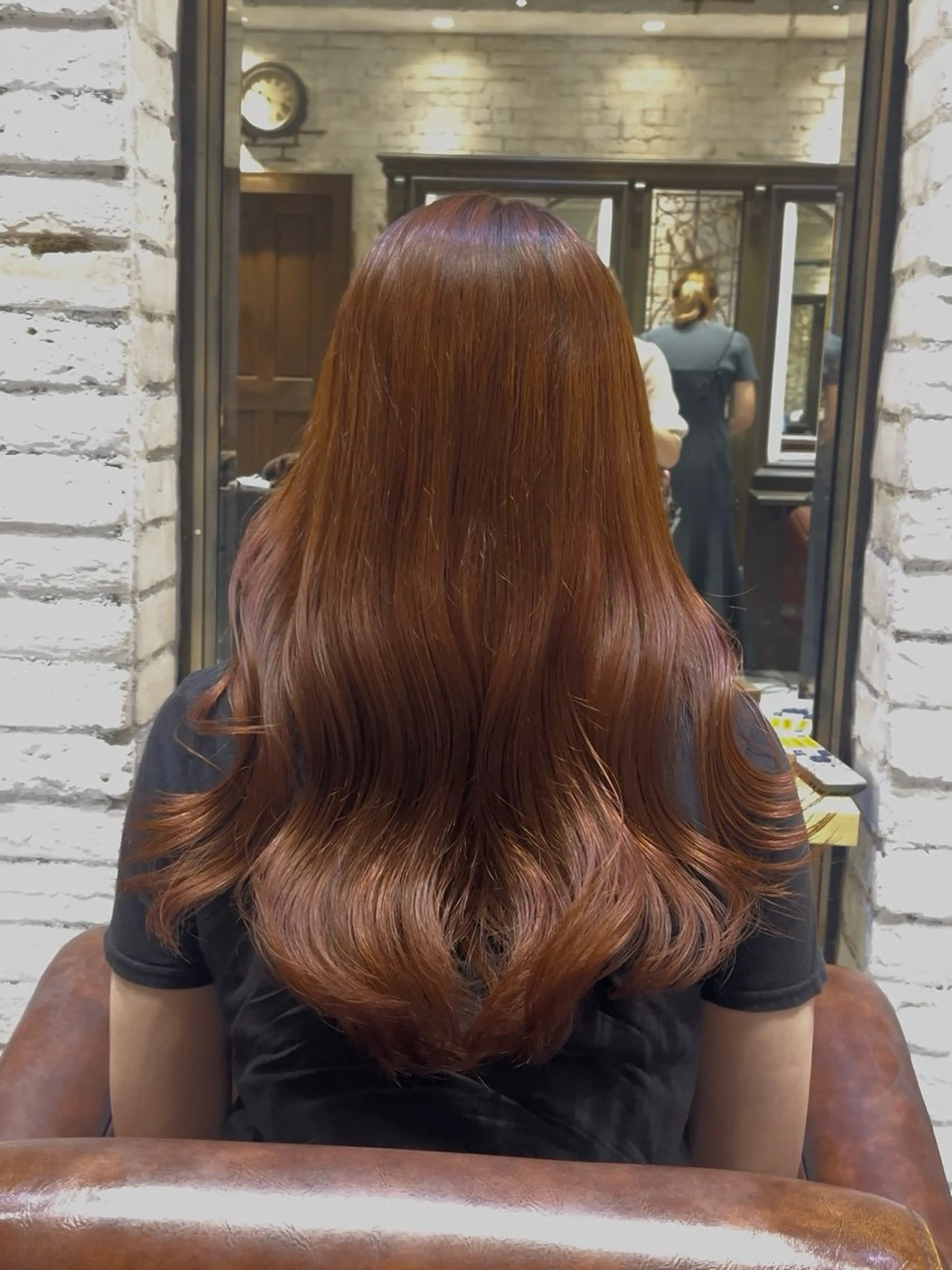 ロング カラー オレンジ Luce/ Ayakaのヘアスタイル