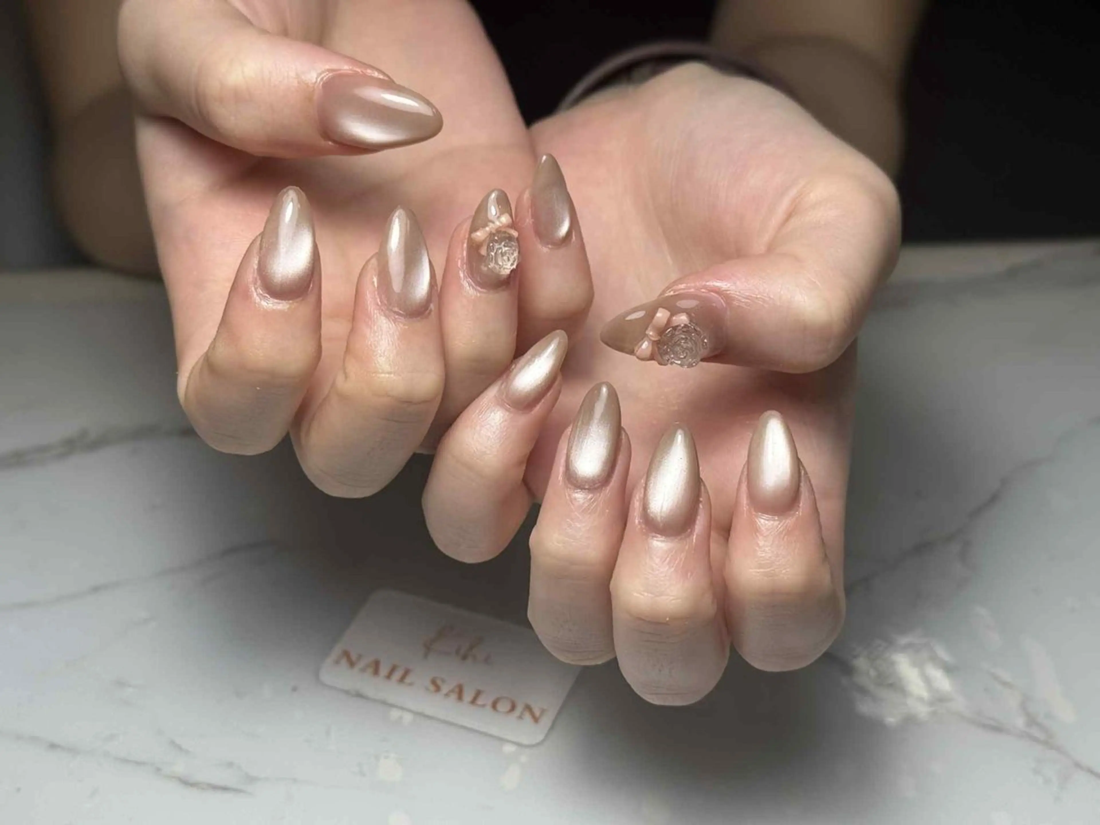 ネイル アートネイル フレンチネイル ジェルネイル グラデーション 韓国ネイル ハンドネイル ハンドケア さくら💮💮 【オフ無料】のネイルデザイン