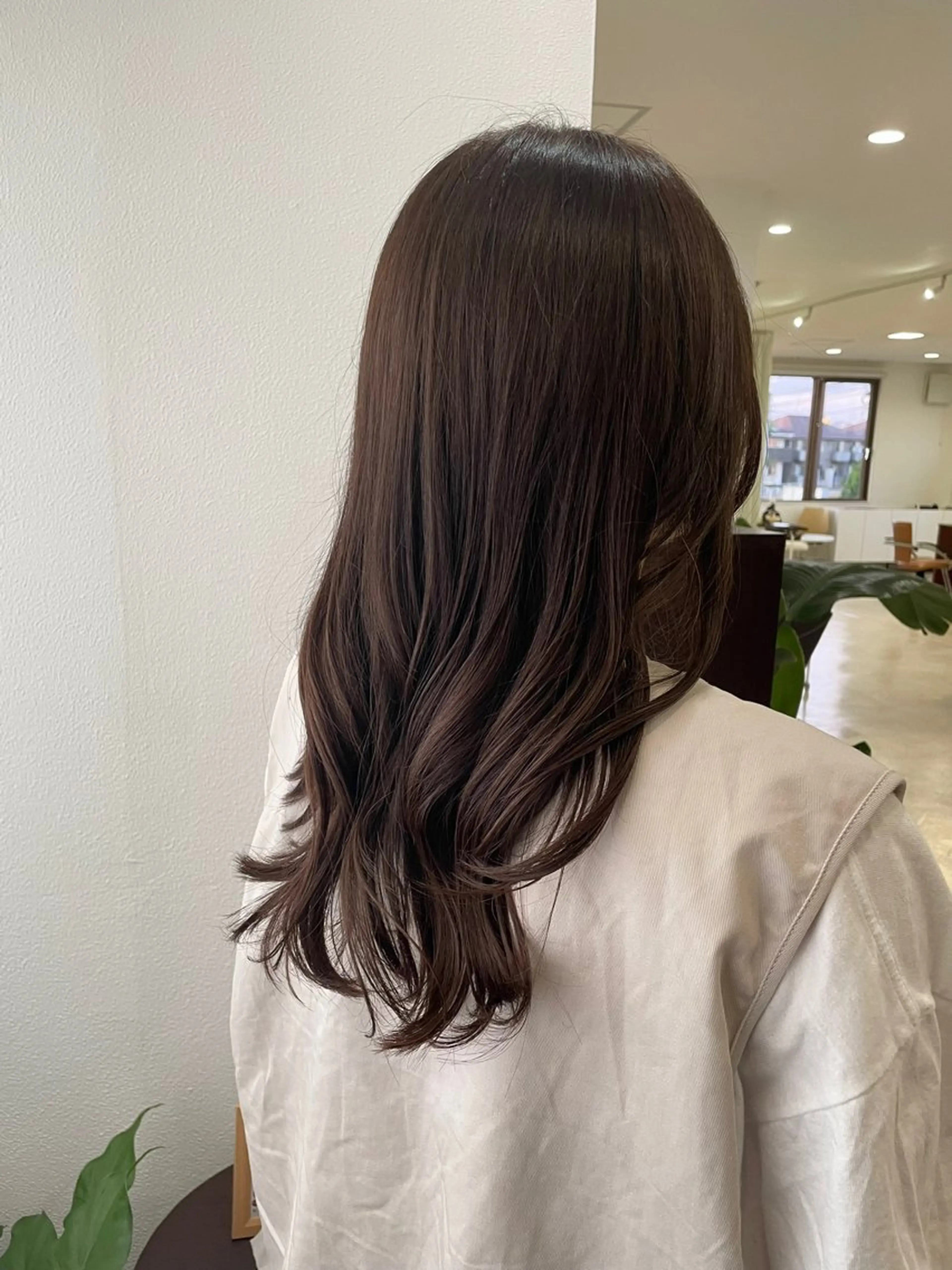 ロング カラー ヘアアレンジ 陰山 友咲のヘアスタイル