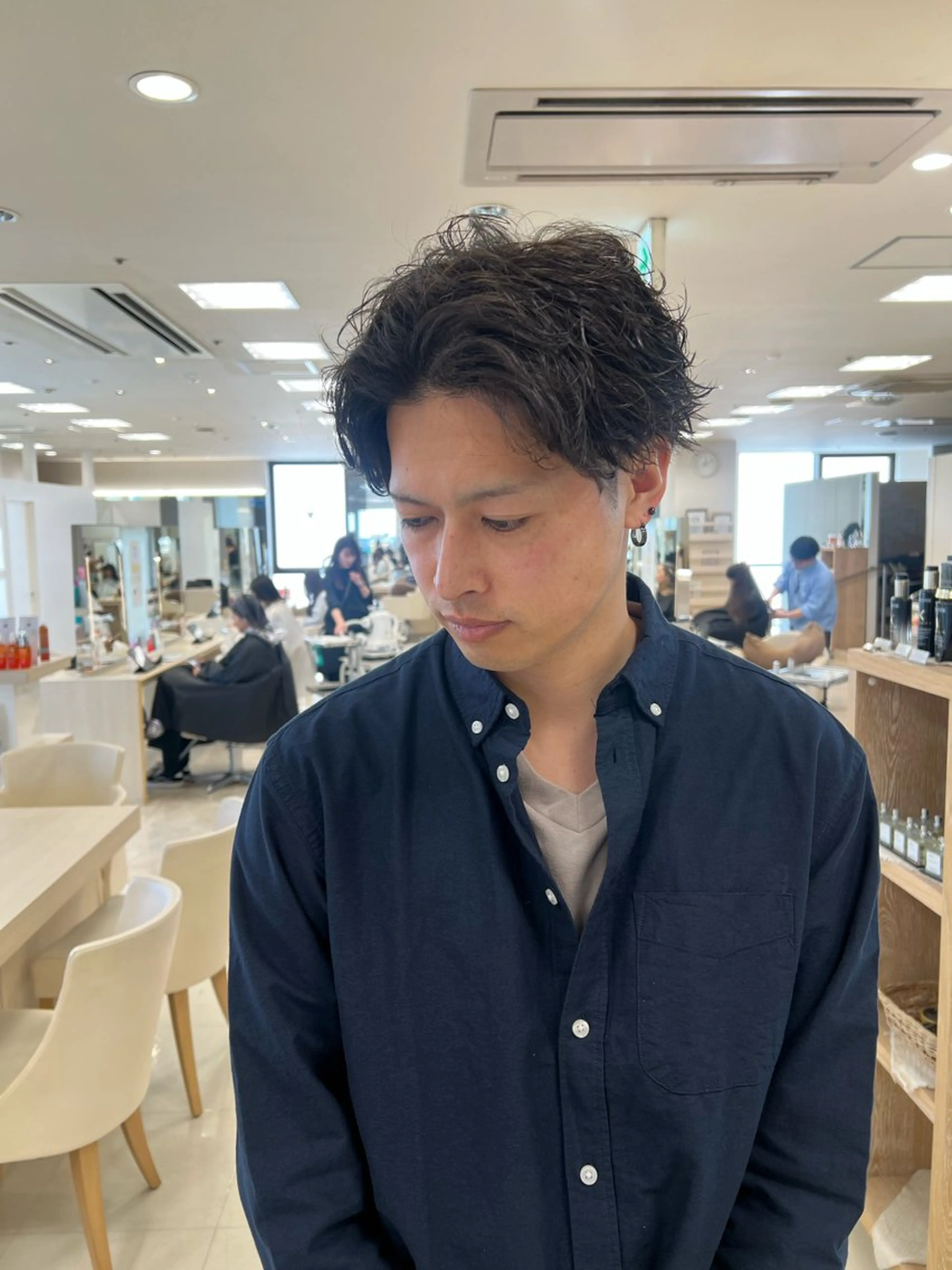 ショート パーマ メンズ カット パーマ トリートメント ヘアセット ハイトーン/ウルフ /レイヤー/坂野幸伸のヘアスタイル