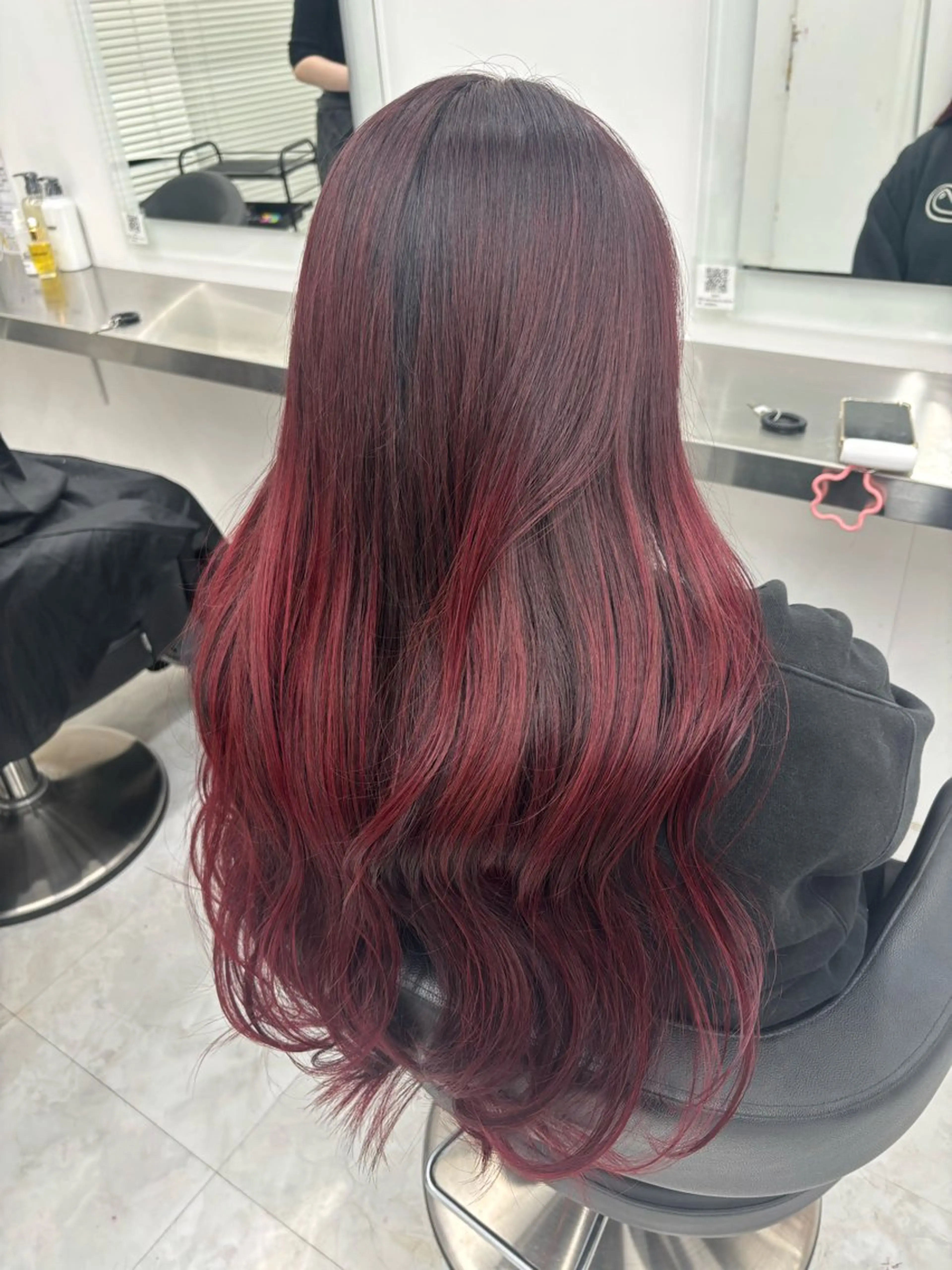 カラー ヘアカラー トリートメント Wカラー/暖色/べ ージュりく©︎🐝のヘアスタイル