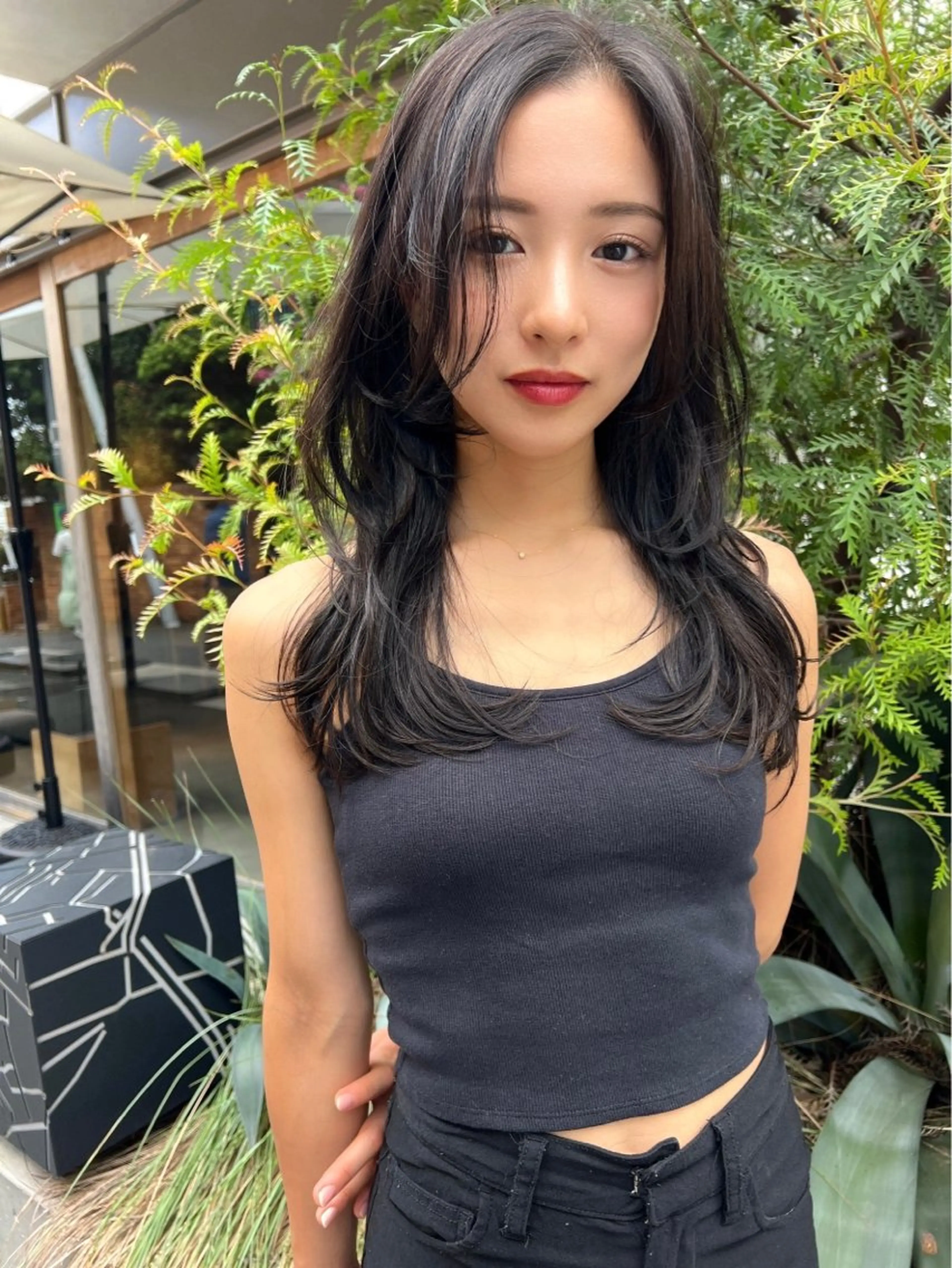 ミディアム カラー くびれヘア 髪質改善 韓国風ヘア レイヤーカット カット ヘアカラー トリートメント 艶髪/レイヤーカット /髪質改善/清水のヘアスタイル