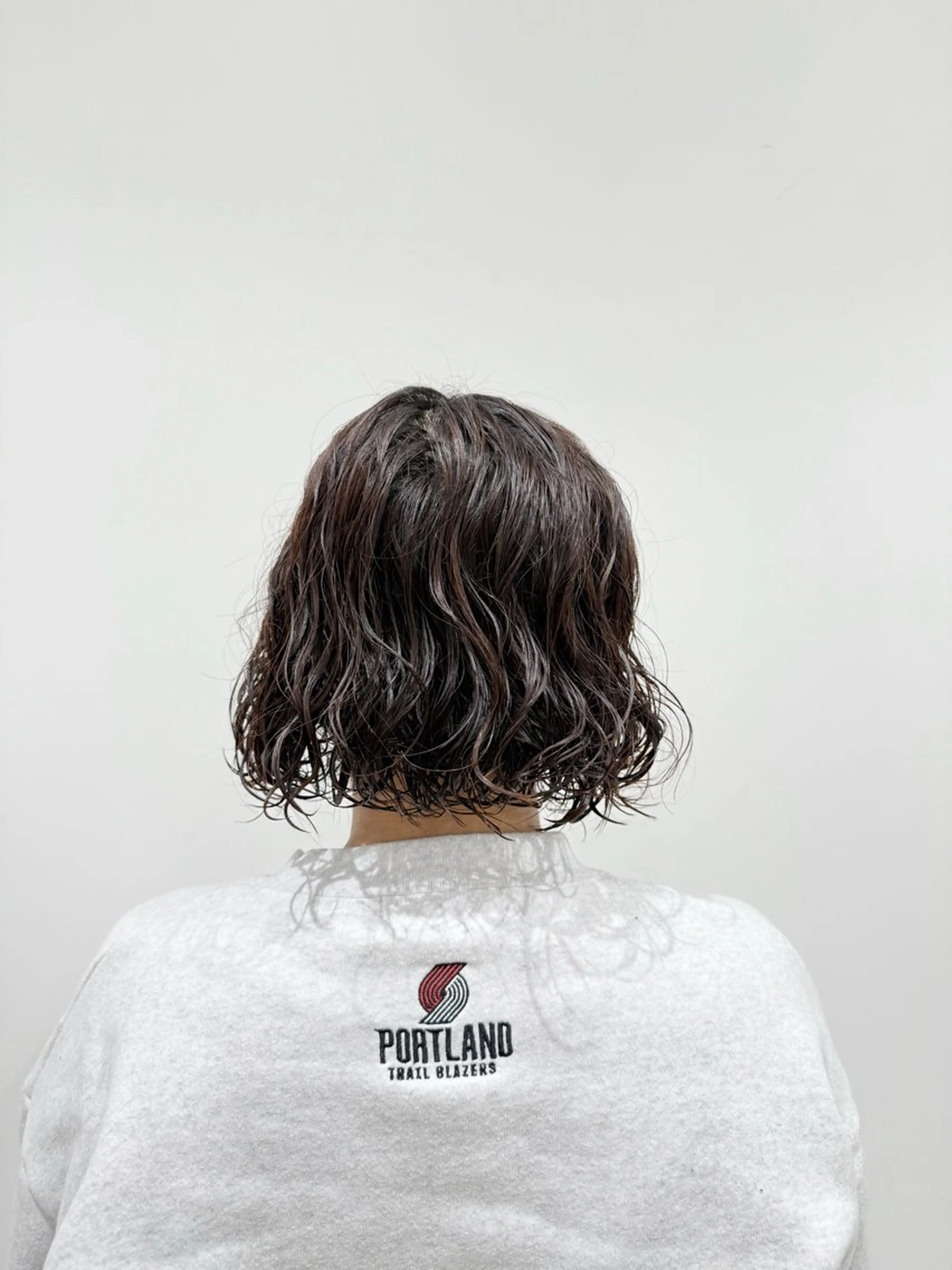 パーマ パーマ×レイヤー| カラー カホ🪩🤍のヘアスタイル