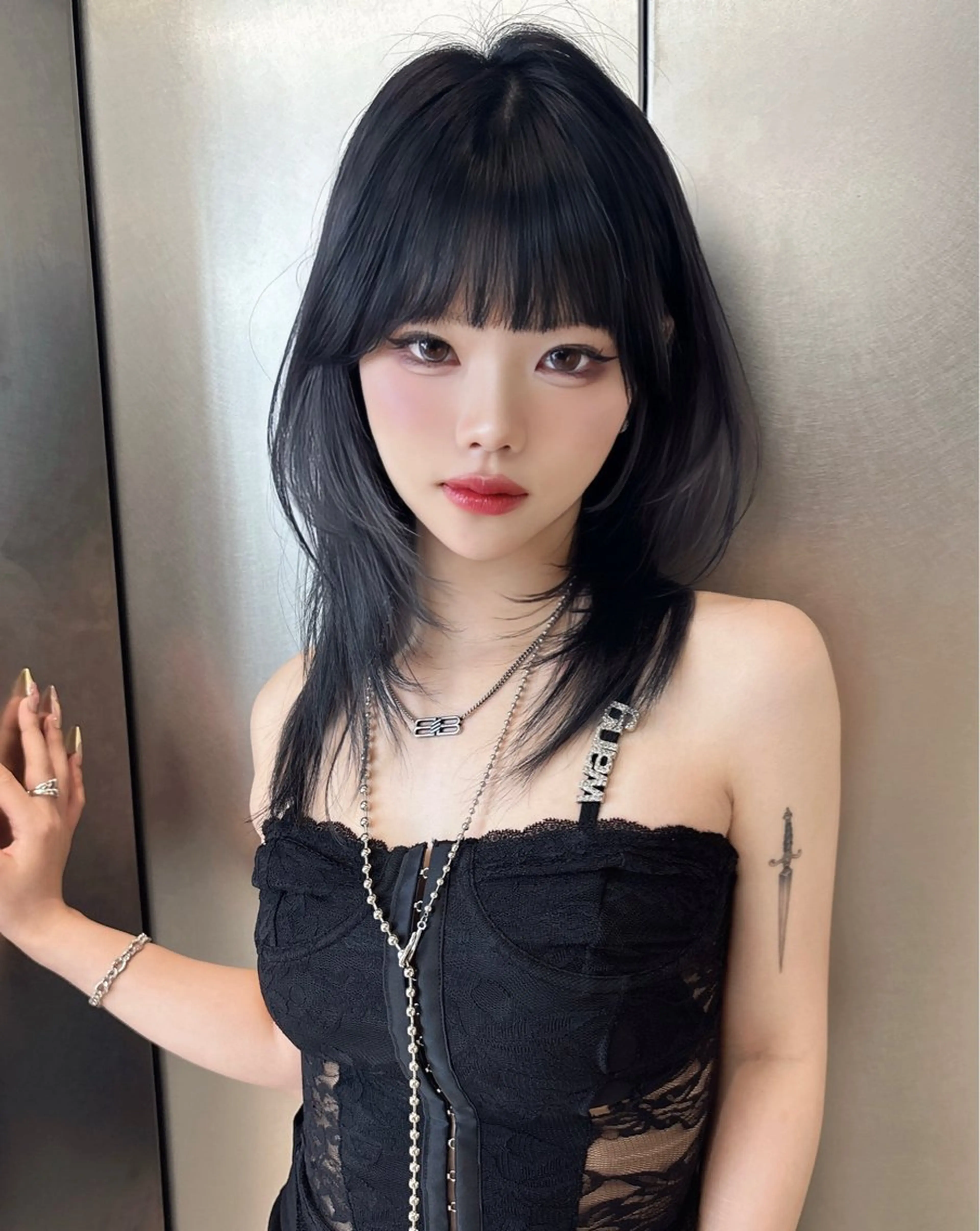 ミディアム カラー ブリーチ ボブ 韓国風ヘア レイヤーカット トリートメント ヘアカラー rina／ベージュ ワンホン/韓国ヘアのヘアスタイル