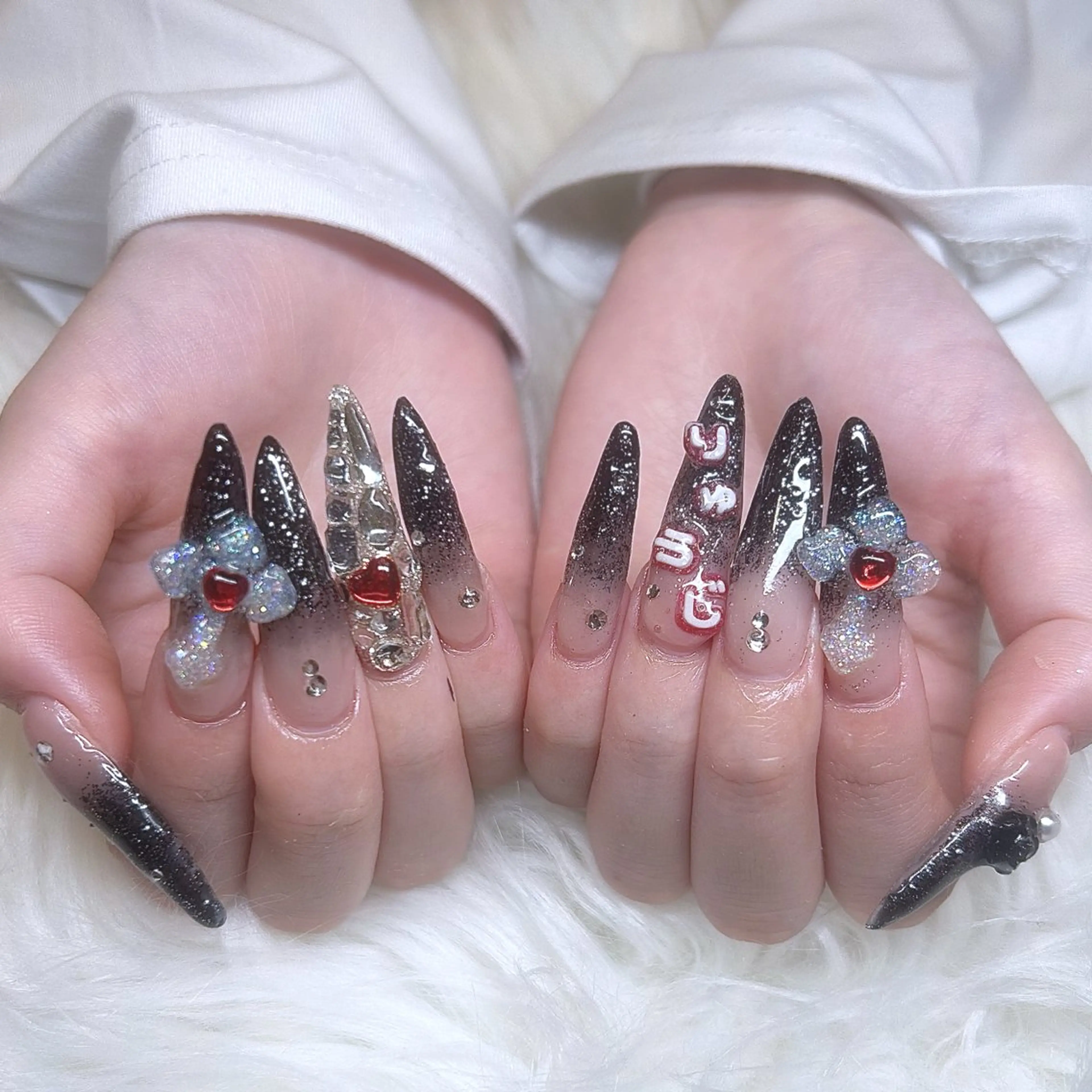 ネイル ラメ(グリッター) ラメグラデーション ayumi‪‪❤︎‬ Betty Nailのネイルデザイン