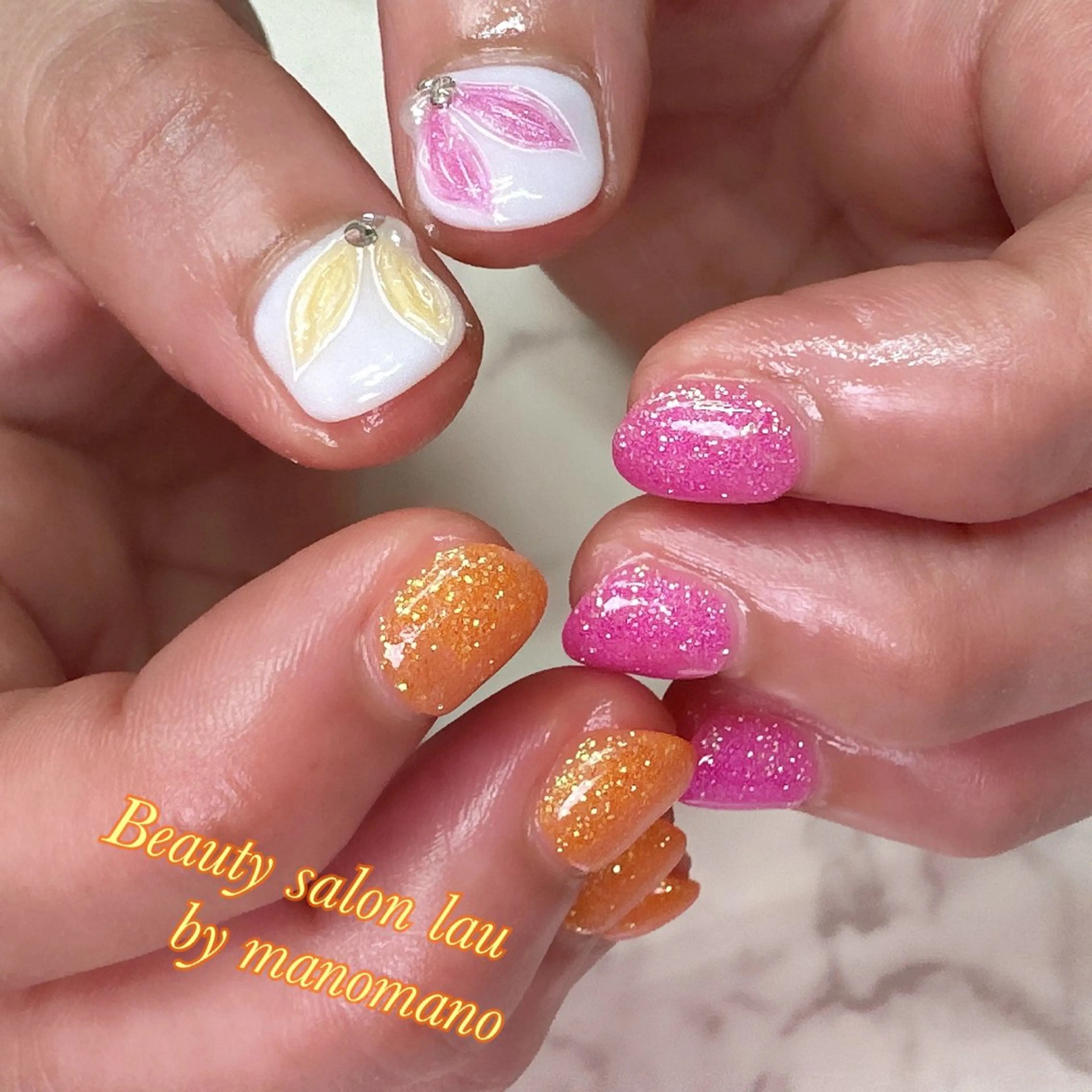 ネイル ハンドネイル ラウバイマノマノ なかざとのネイルデザイン