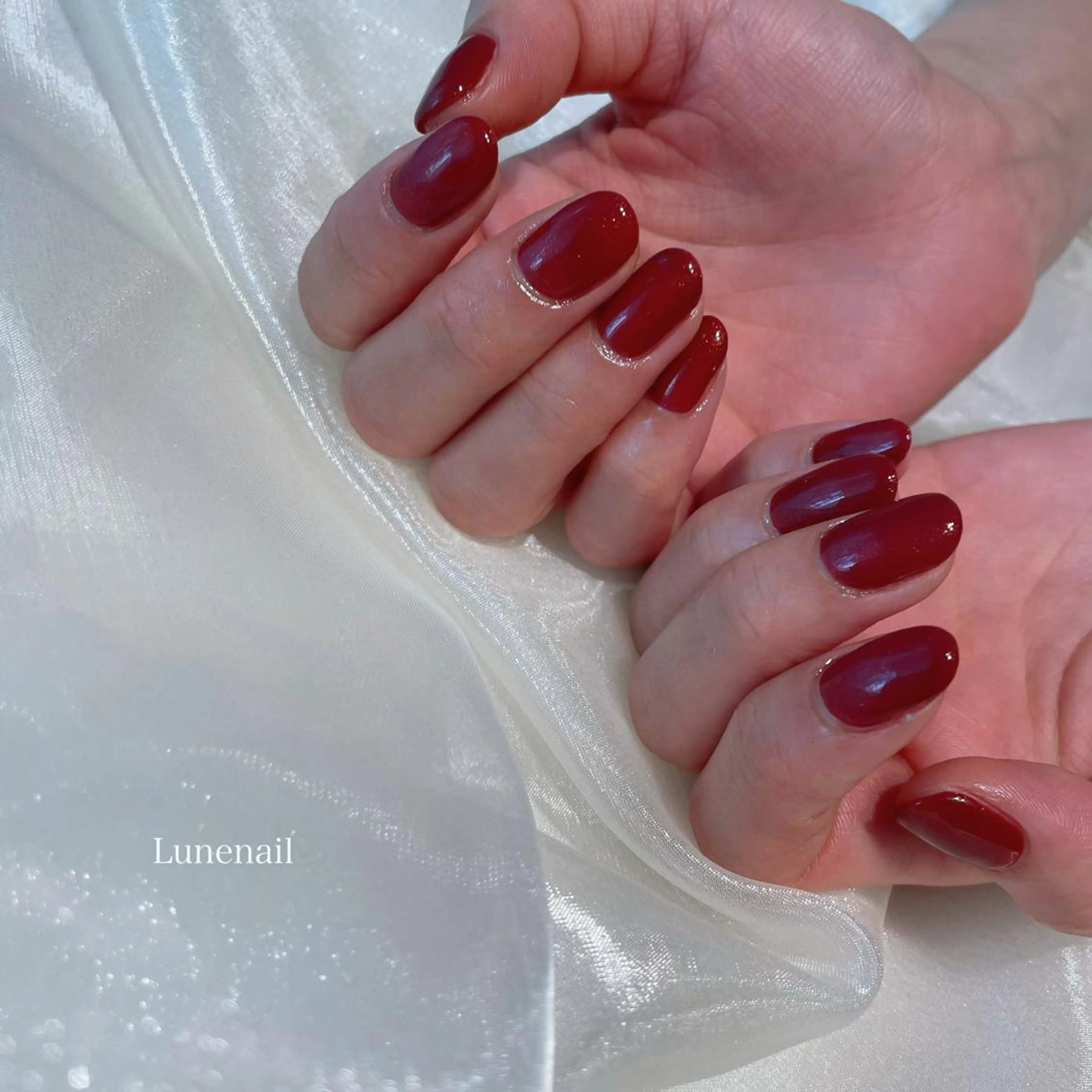 ミディアム ハンドネイル Lune nailのネイルデザイン