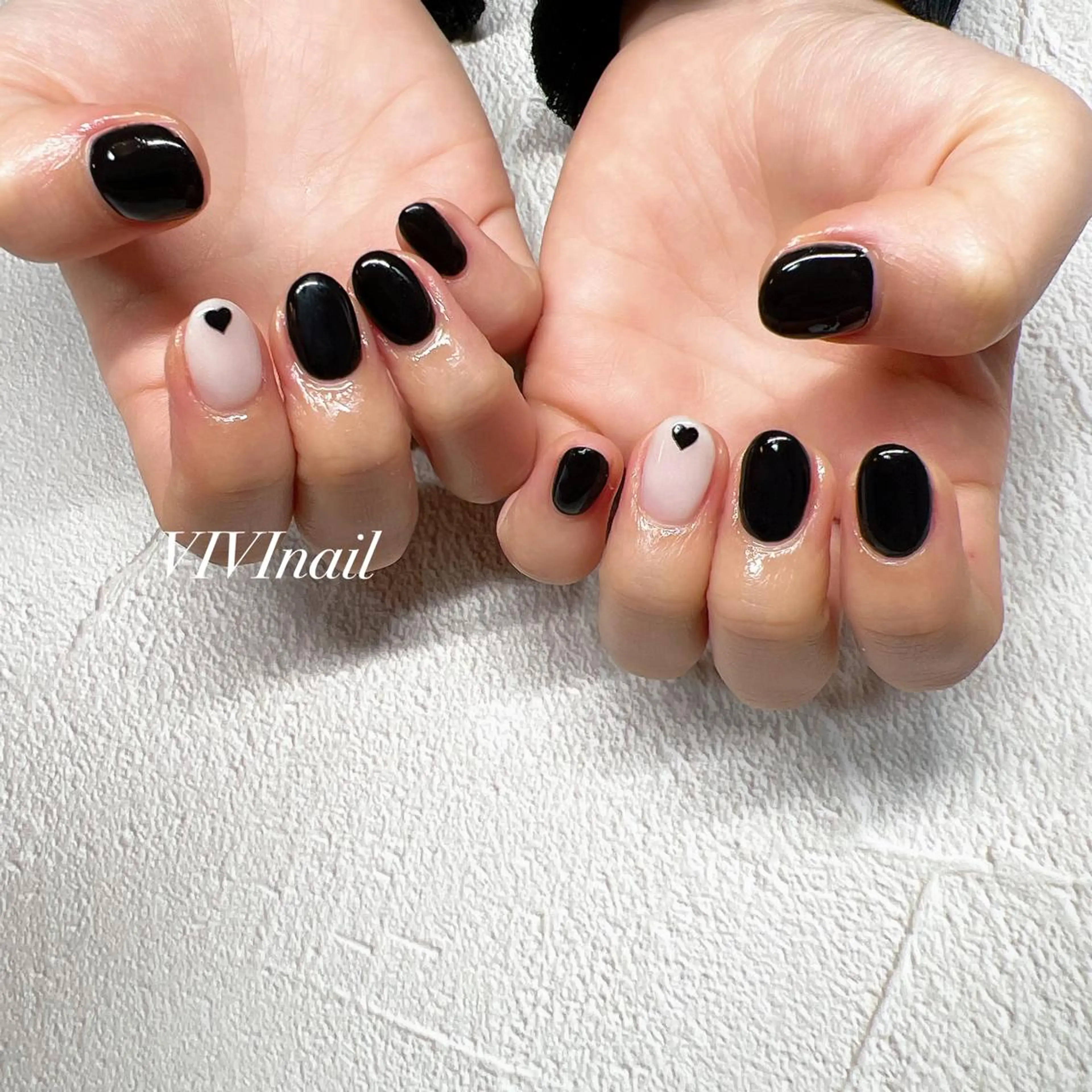 ネイル ハート シンプルネイル ハンドネイル vivi nailのネイルデザイン