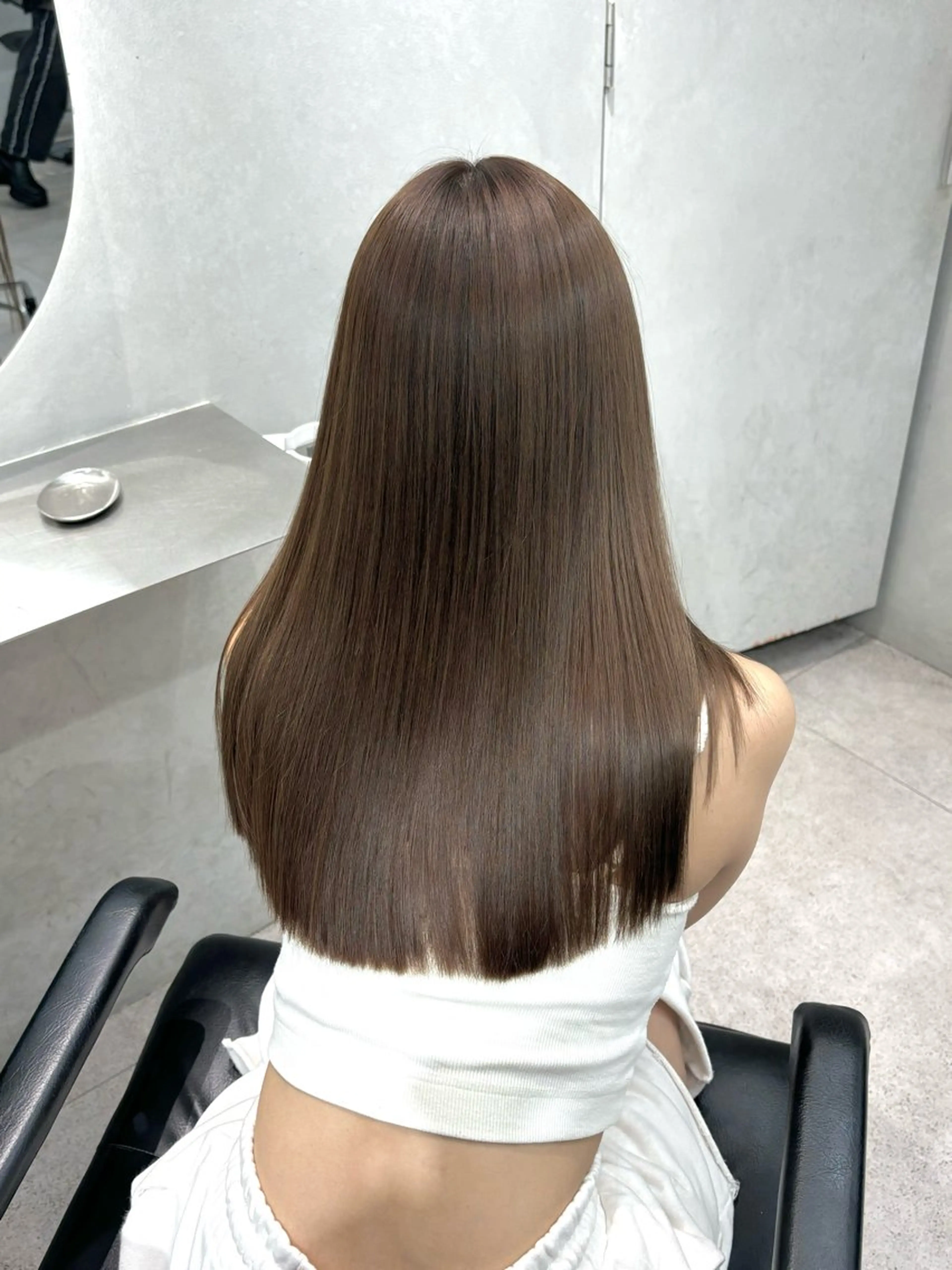 セミロング emi 韓国ワンホンヘアのヘアスタイル