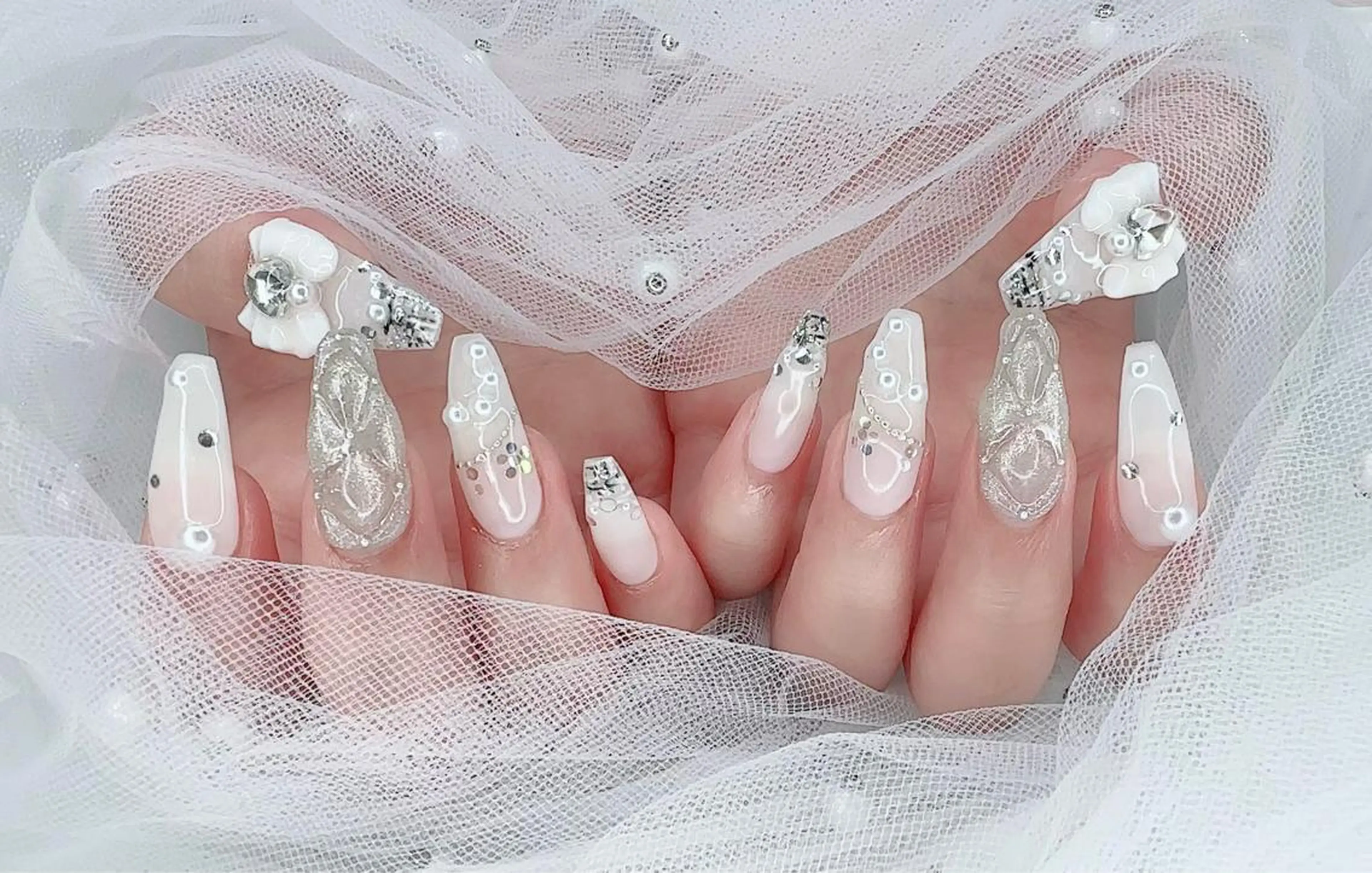 ネイル R salonのネイルデザイン