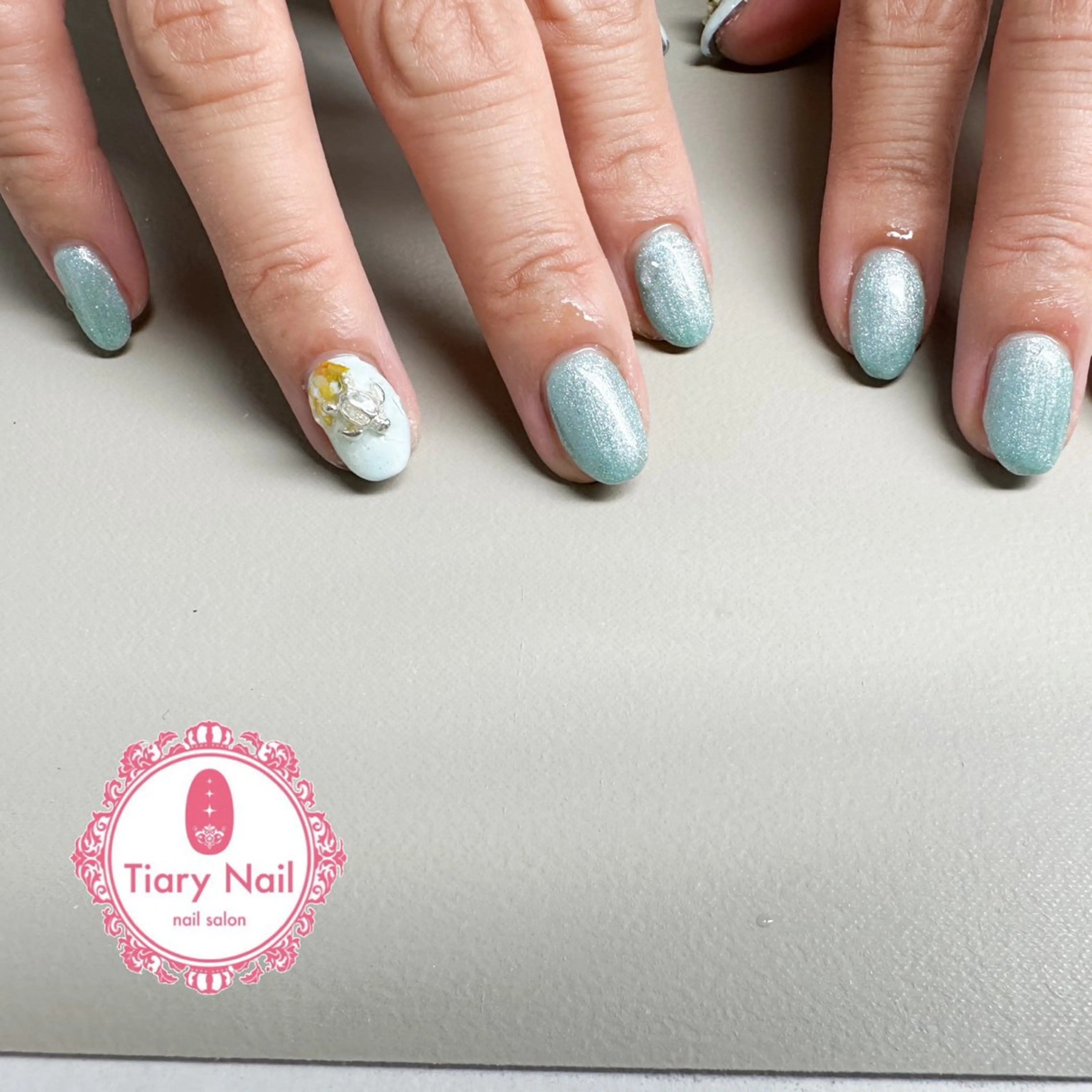 ネイル tiarynail K K🐼のネイルデザイン