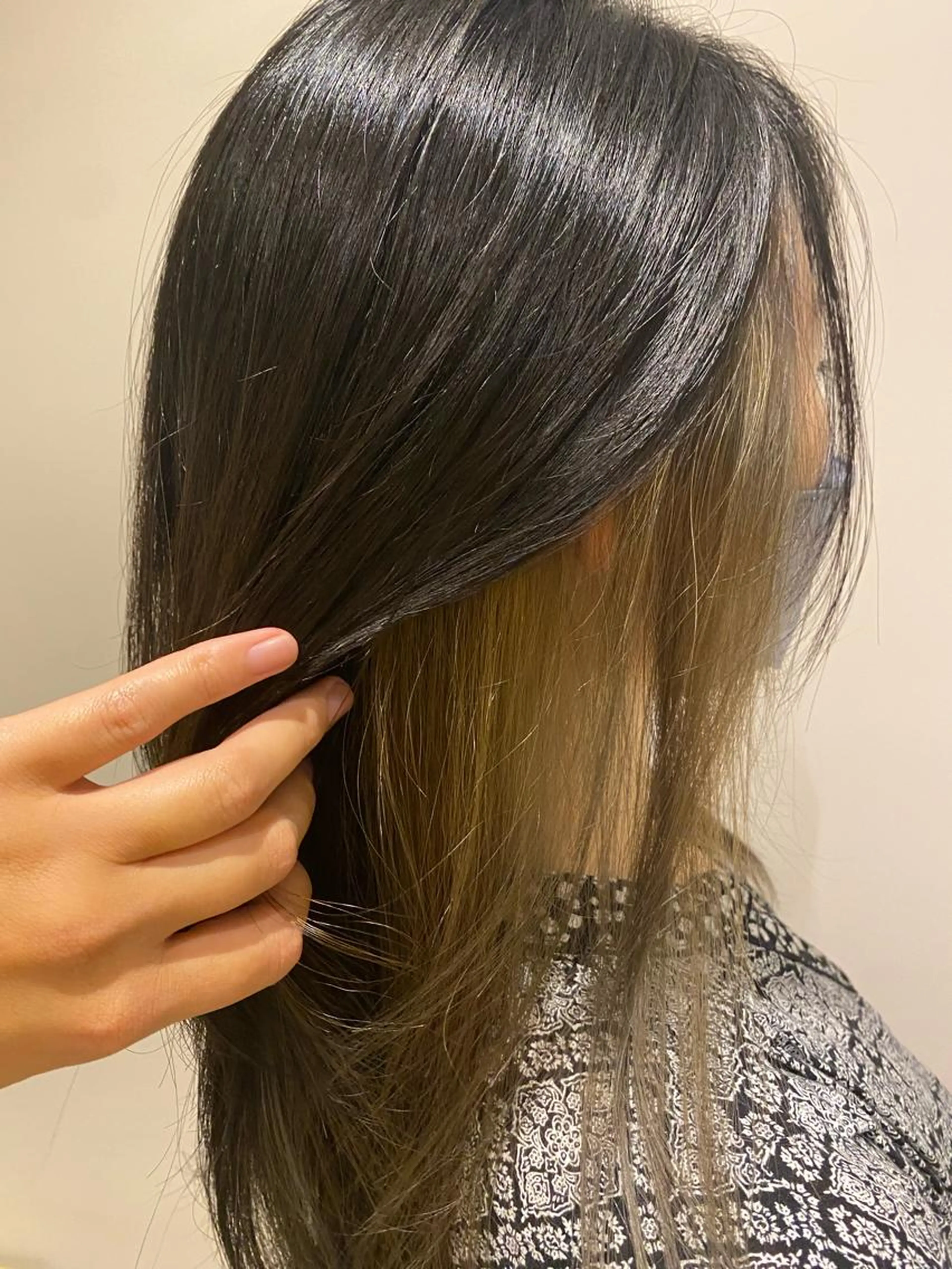 🌹インナーカラー(1回ブリーチ込み）＋イルミナカラー🌹の写真