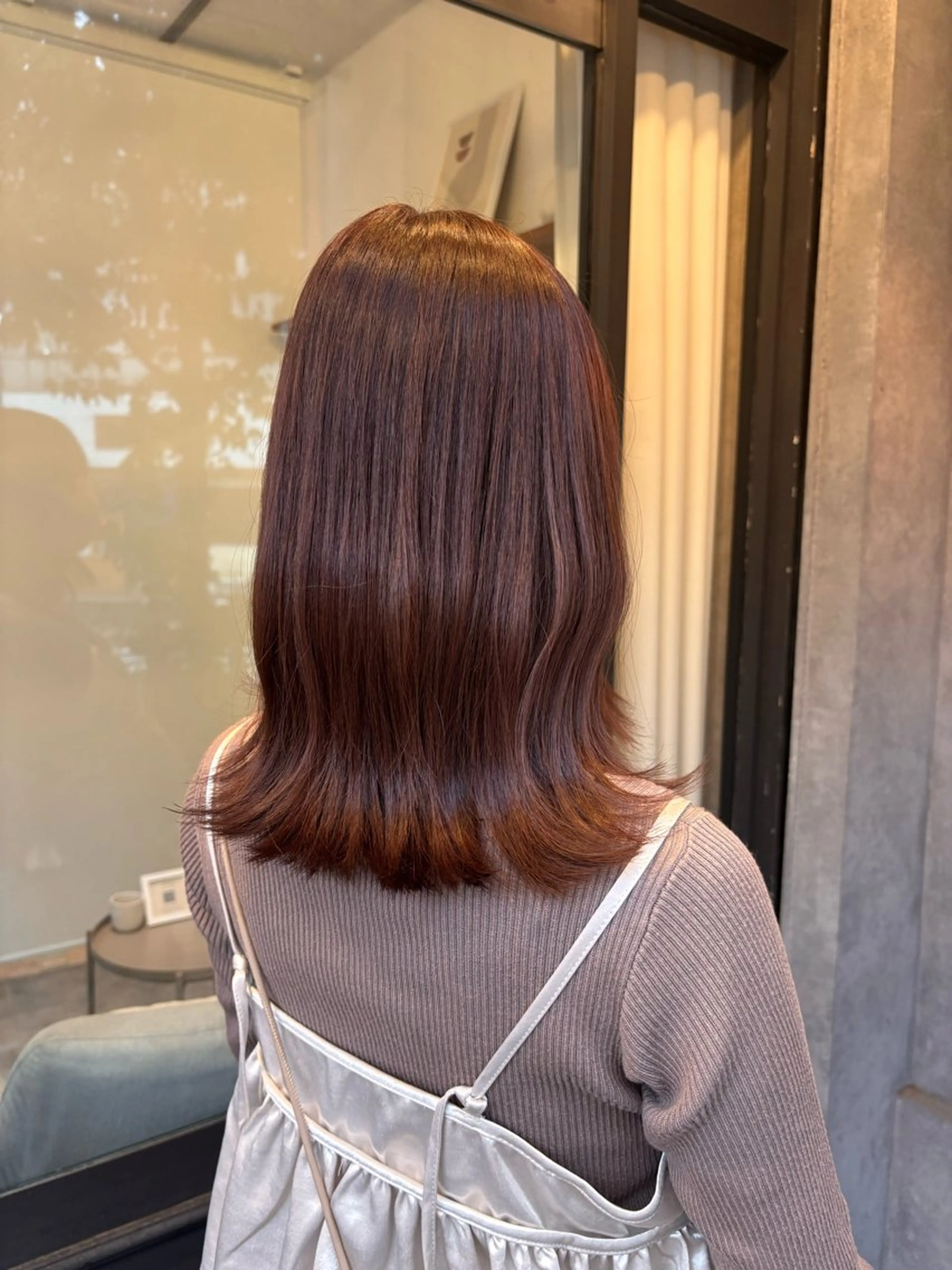 セミロング カット ヘアカラー N°　jillva 腰山 菜々美のヘアスタイル