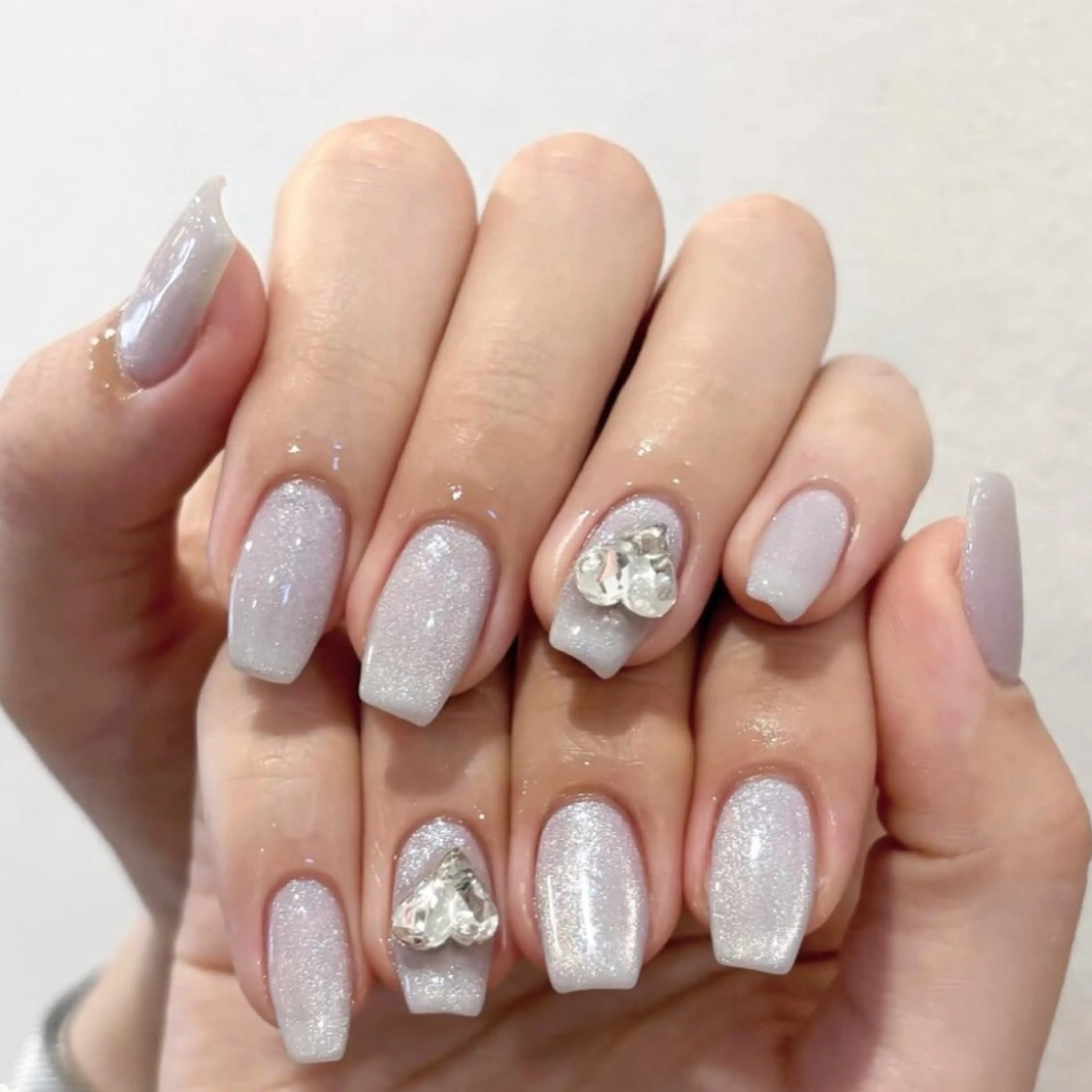 ネイル ハンドネイル T&Ｂネイル 多喜日向のネイルデザイン