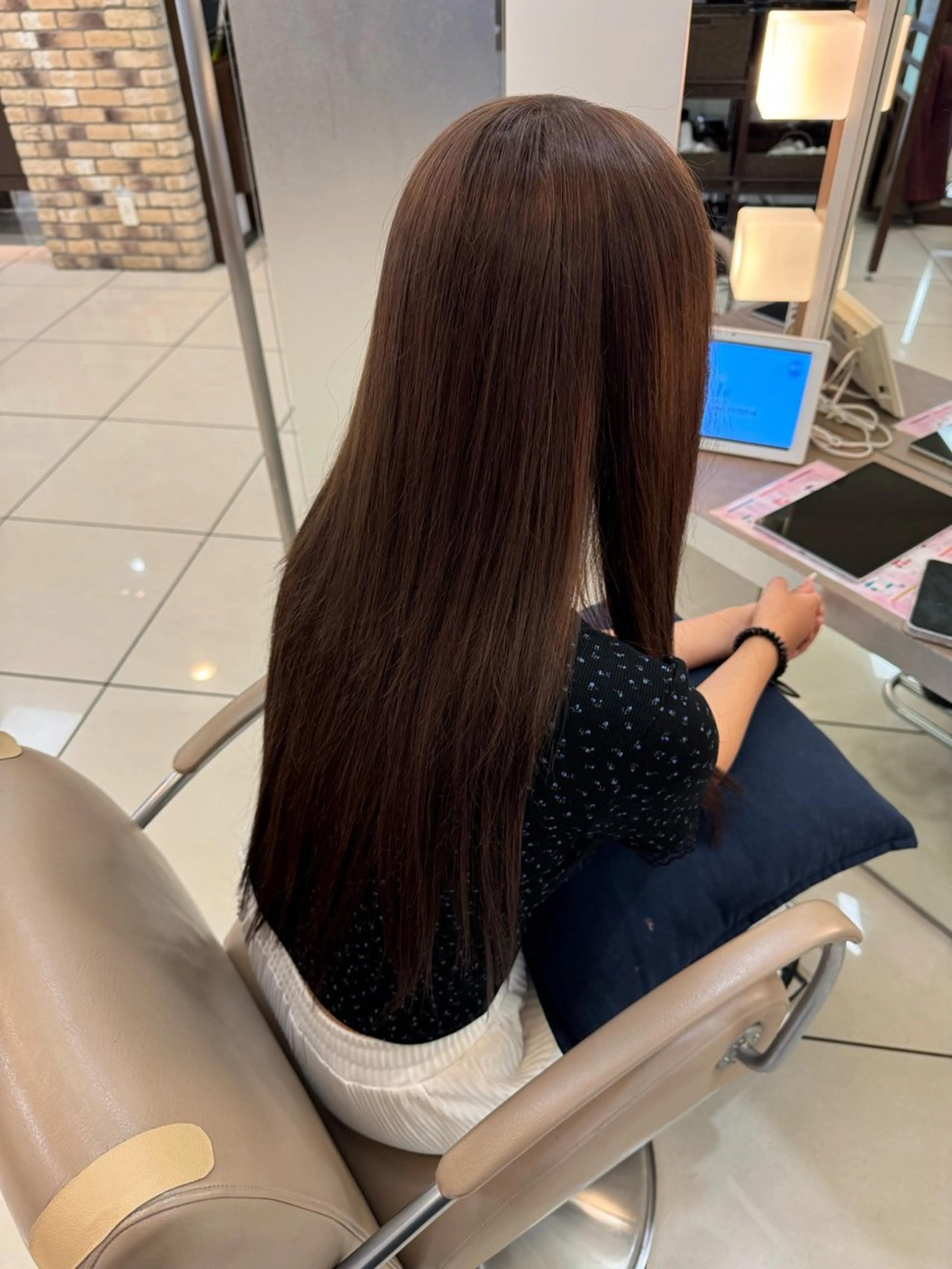 メンズ特化韓国ヘア シャドウパーマのヘアスタイル