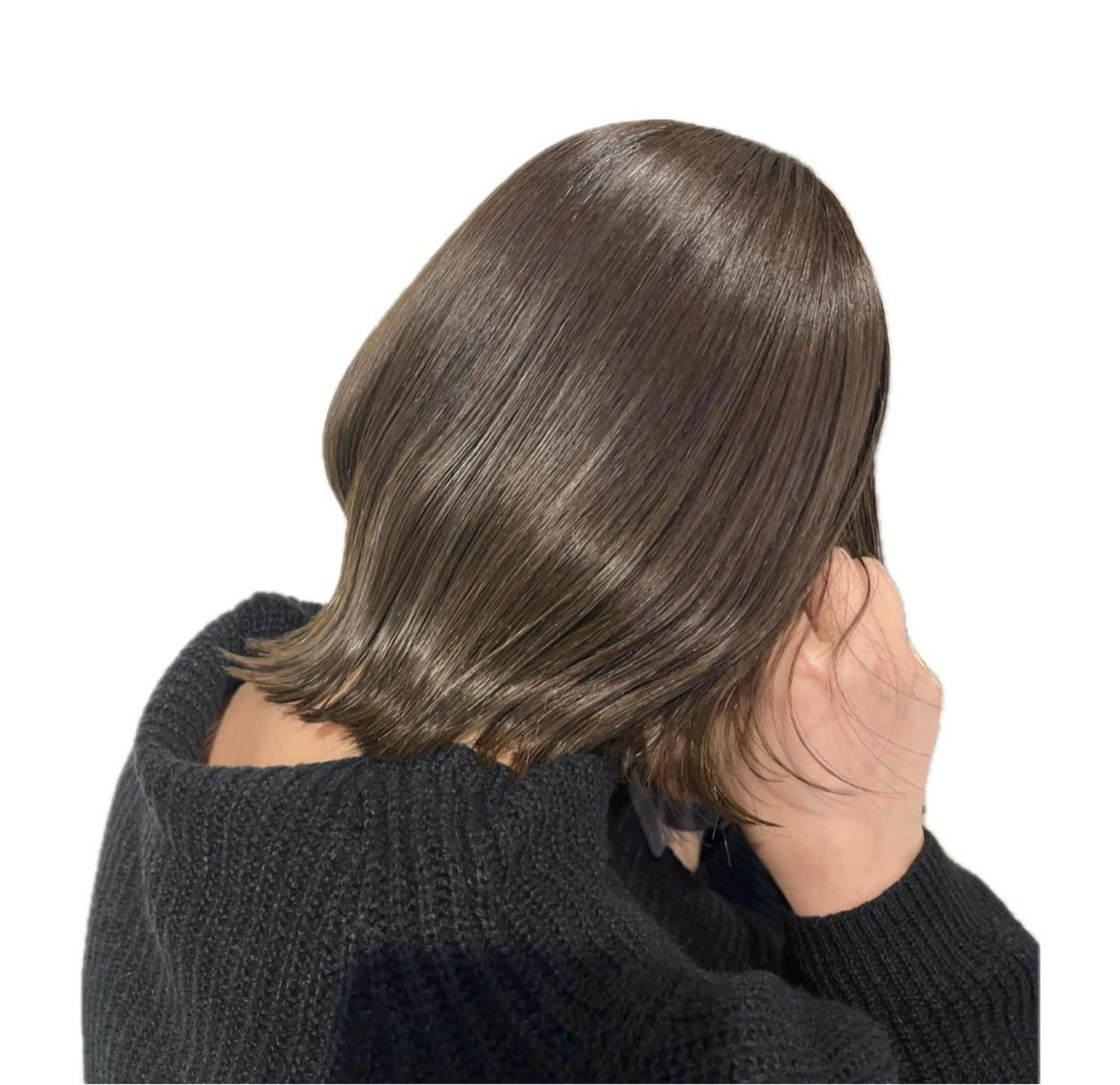 ショート カラー ブリーチ ダブルカラー ブリーチなしカラー カット ヘアカラー トリートメント マンツーマン施術🫧 なつのヘアスタイル