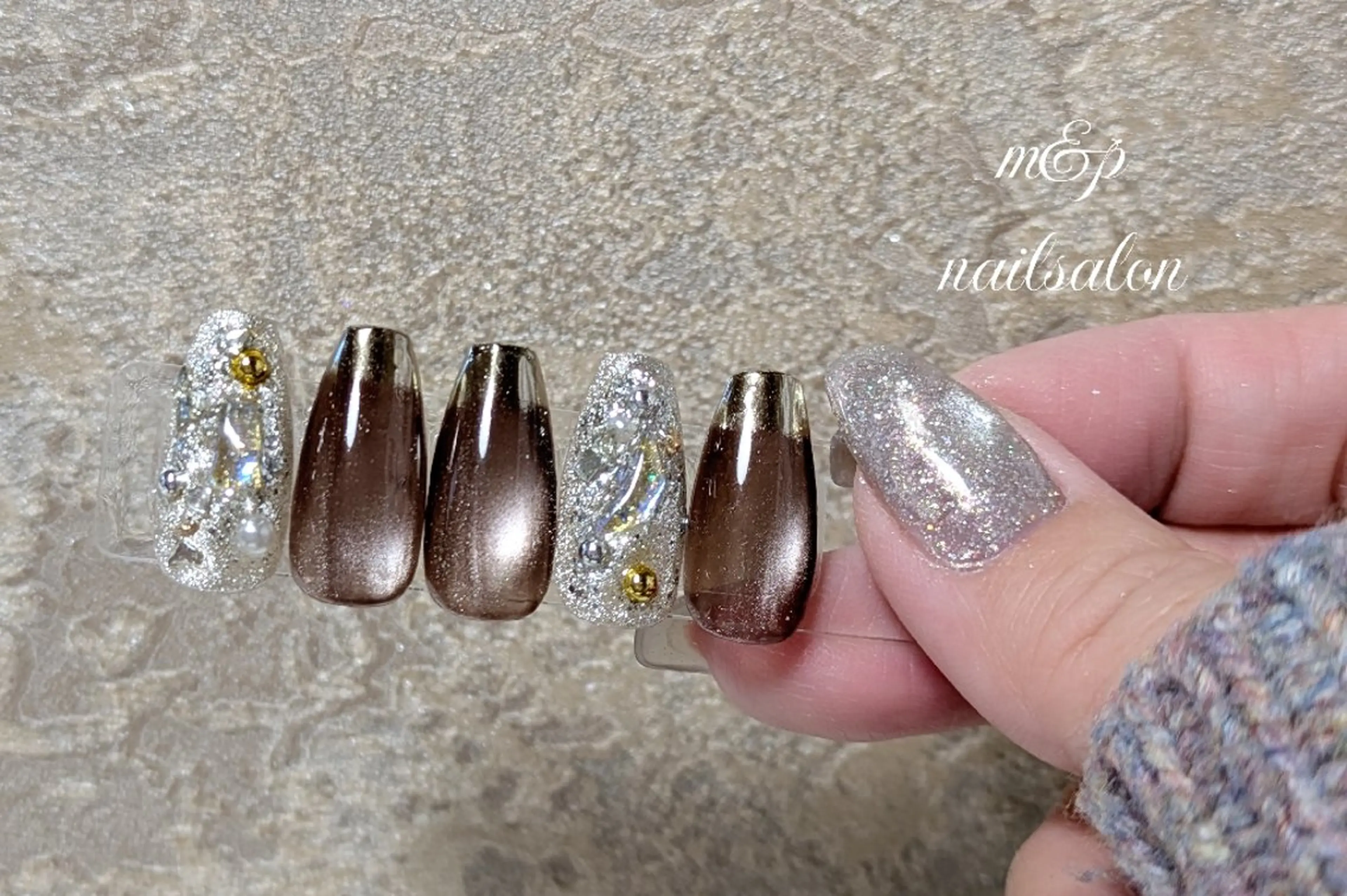 ネイル マグネットネイル シンプルネイル ハンドネイル m&pPrivate nailsalonのネイルデザイン