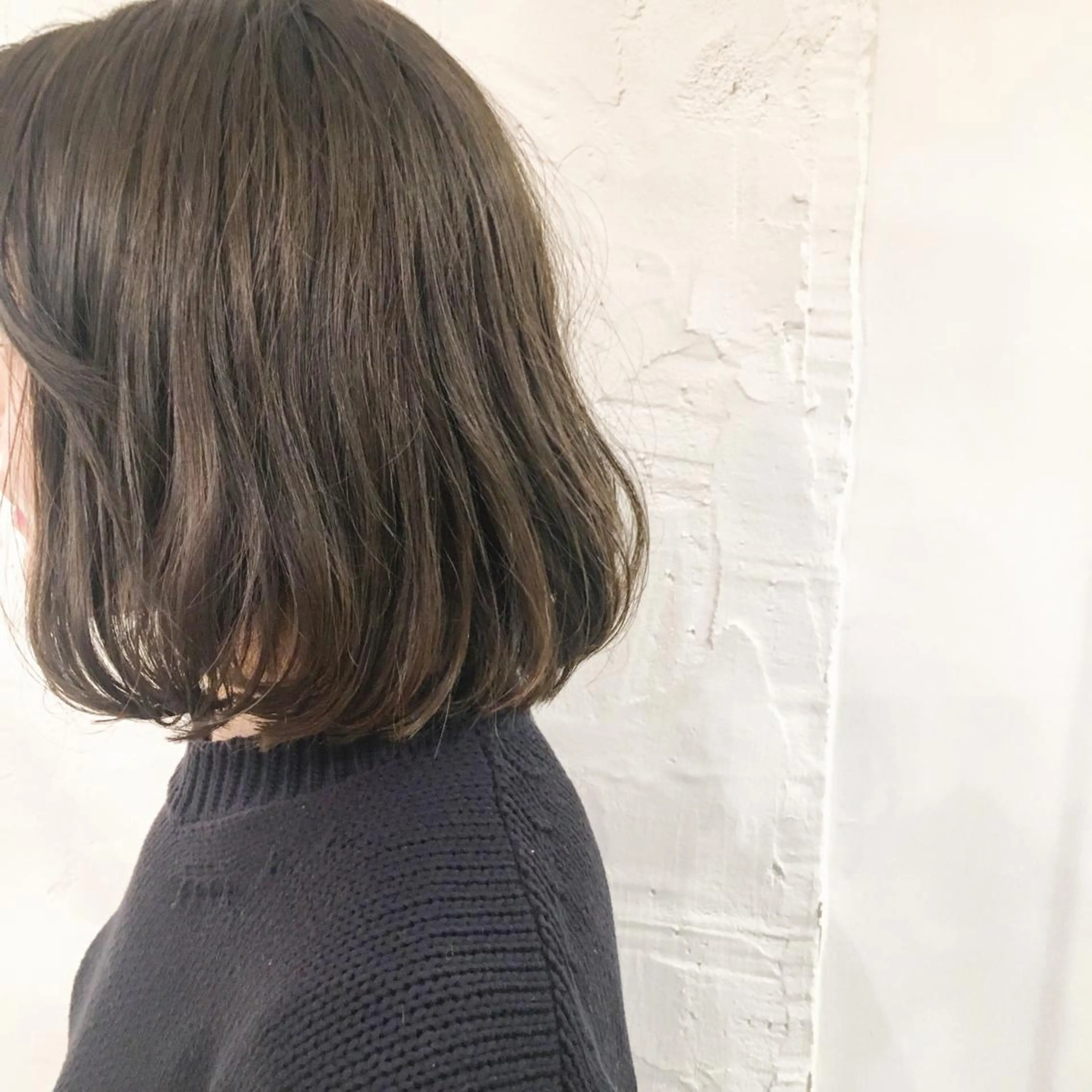 ミディアム カラー オリーブカラー ボブ yuki watanabeのヘアスタイル