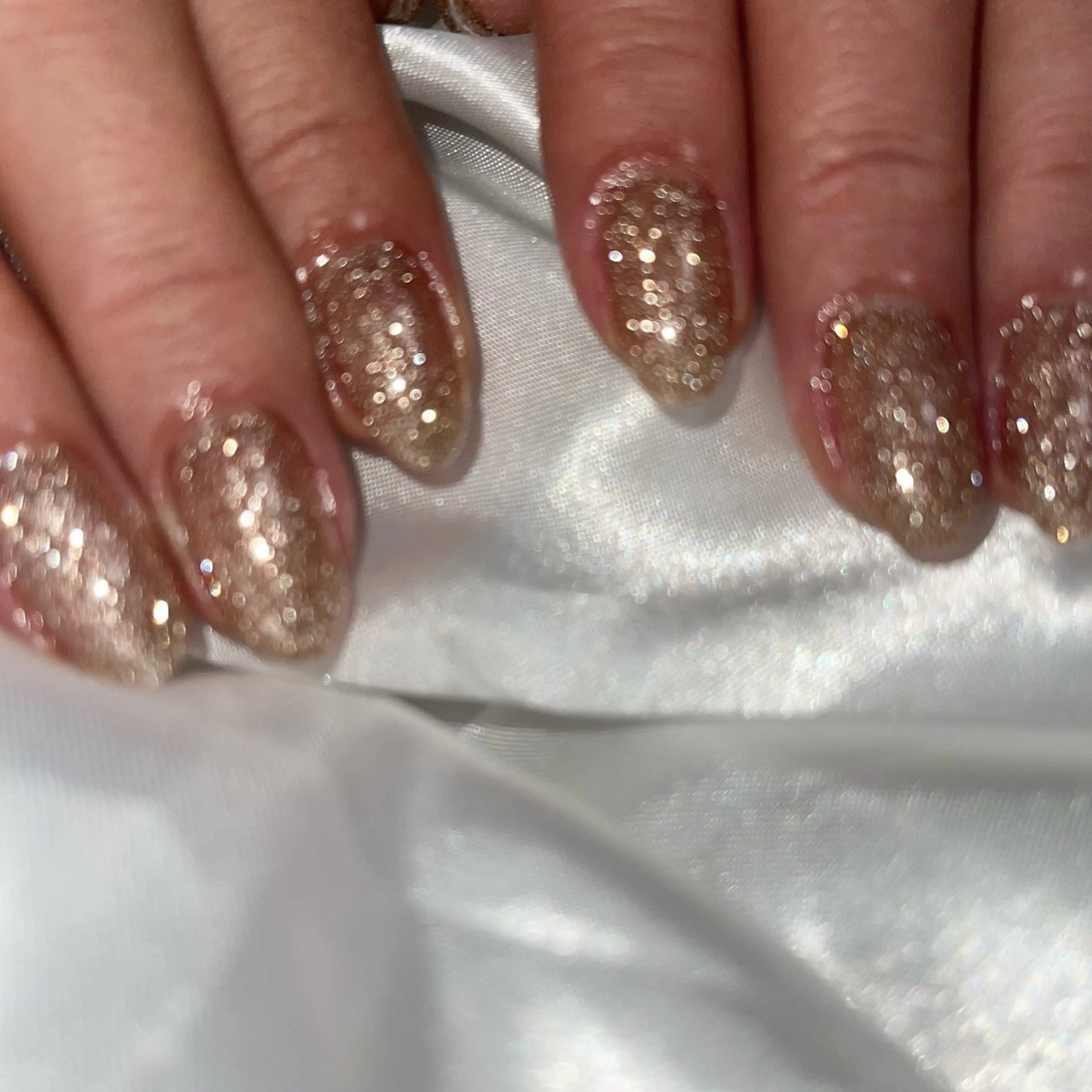 ネイル フラッシュネイル マグネットネイル ワンカラーネイル ハンドネイル RE SALONのネイルデザイン