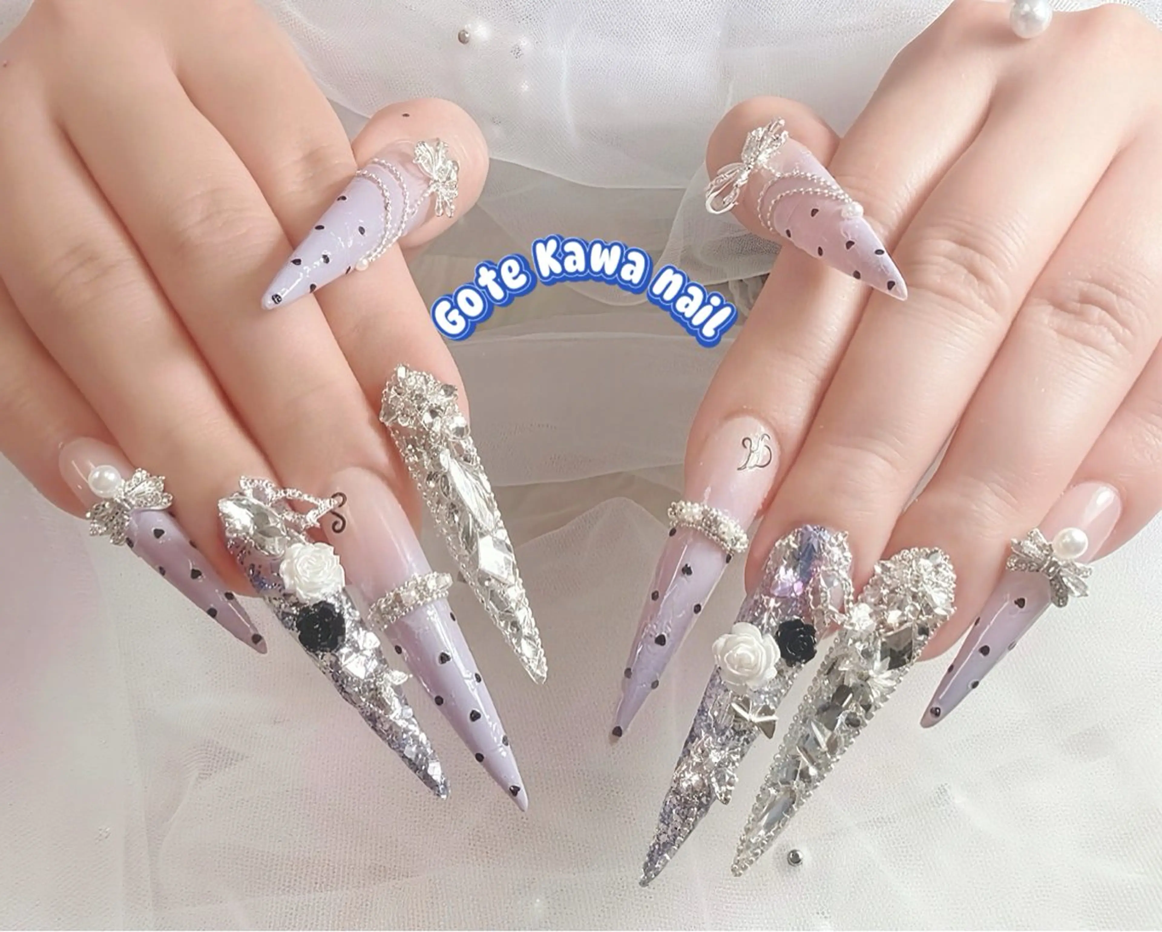 ネイル ドット グラデーション ロングネイル パープル スーパーロングネイル ハンドネイル ハンドケア Gote Kawa nail salonのネイルデザイン