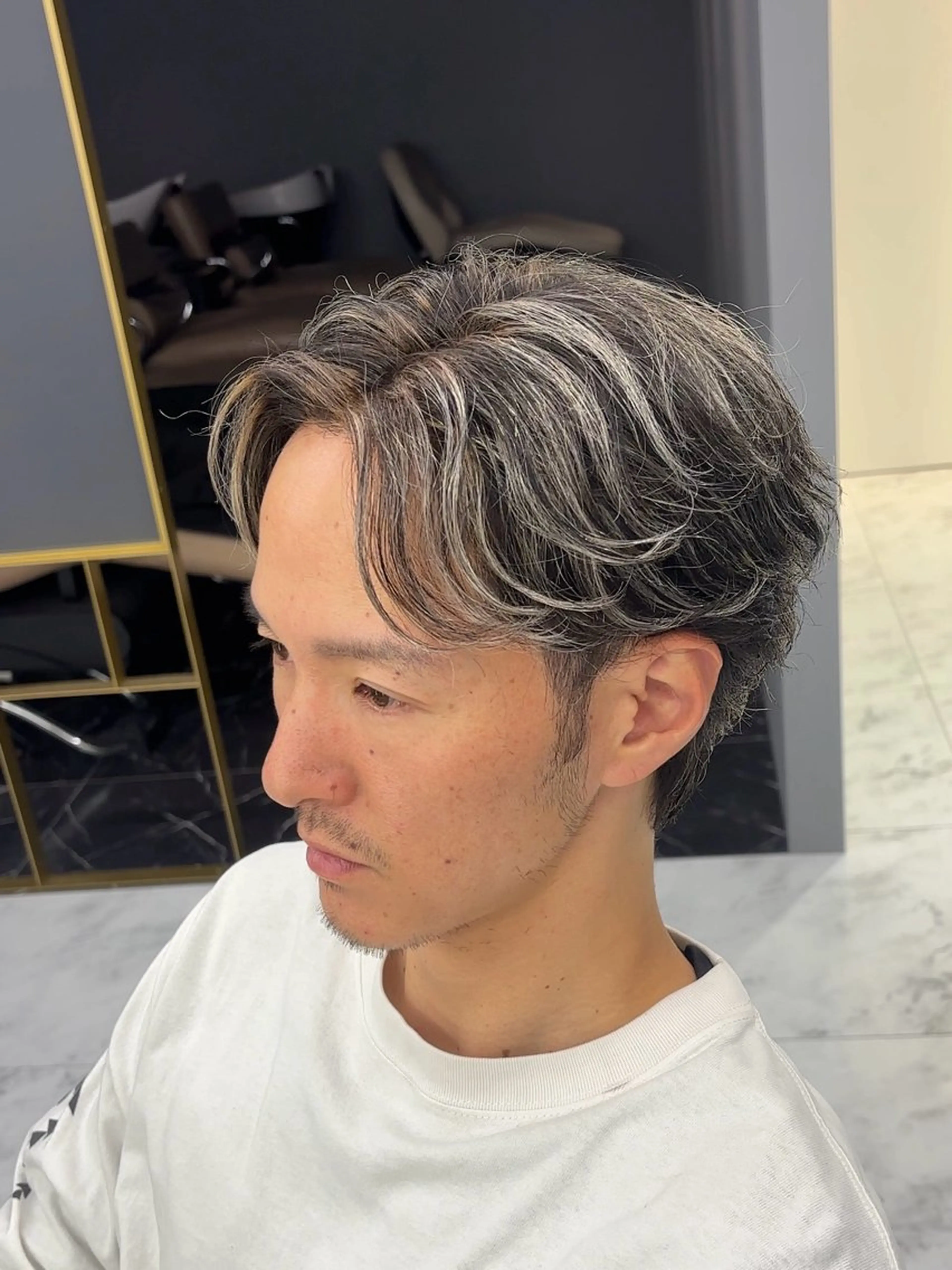 カラー メンズ メンズハイライト メンズメッシュ ハイライトカラー メッシュ メンズ特化型美容師 ★あおいのヘアスタイル