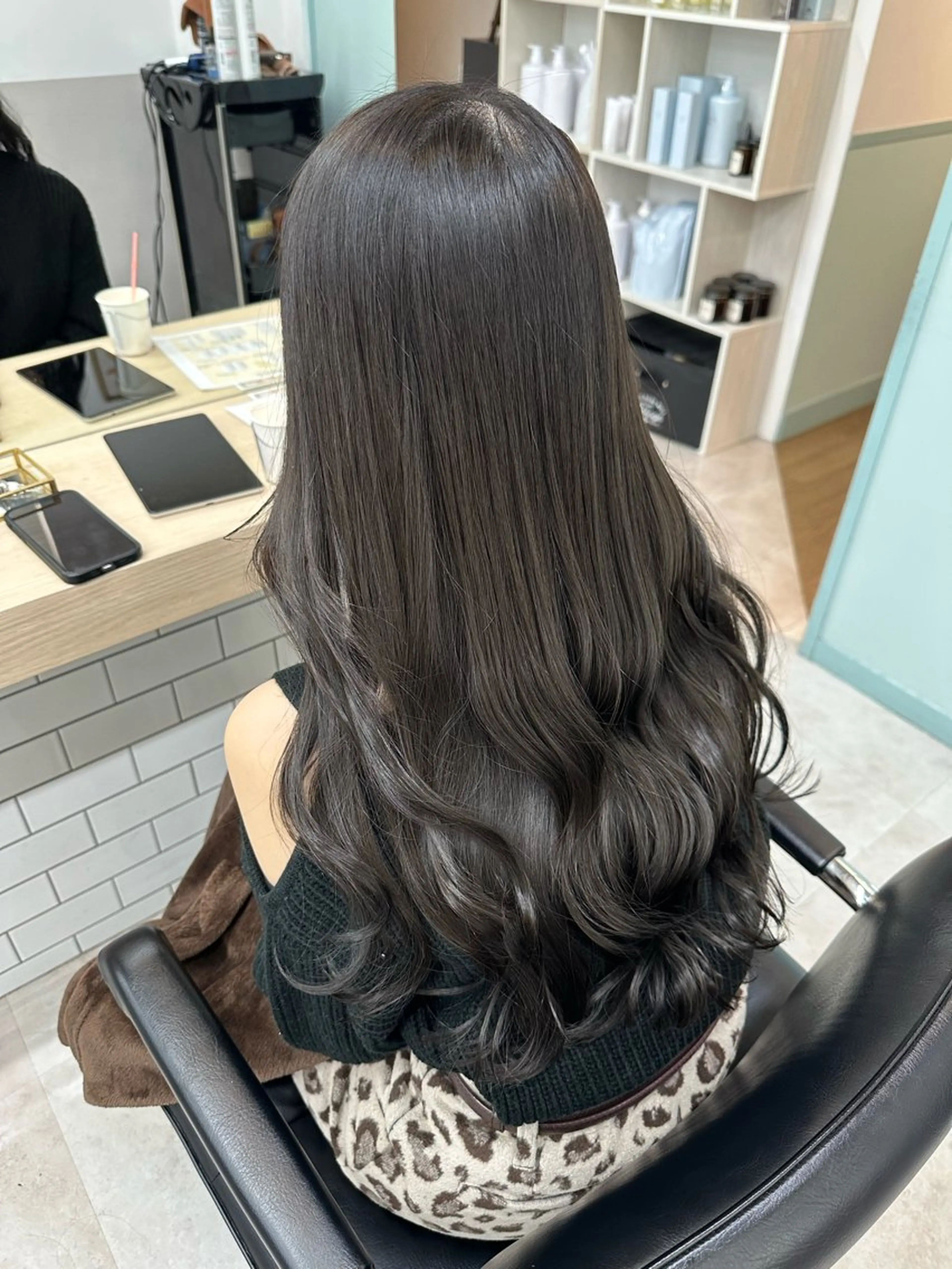 ロング カラー パーマ 髪質改善 韓国ヘア🖤 YURINAのヘアスタイル