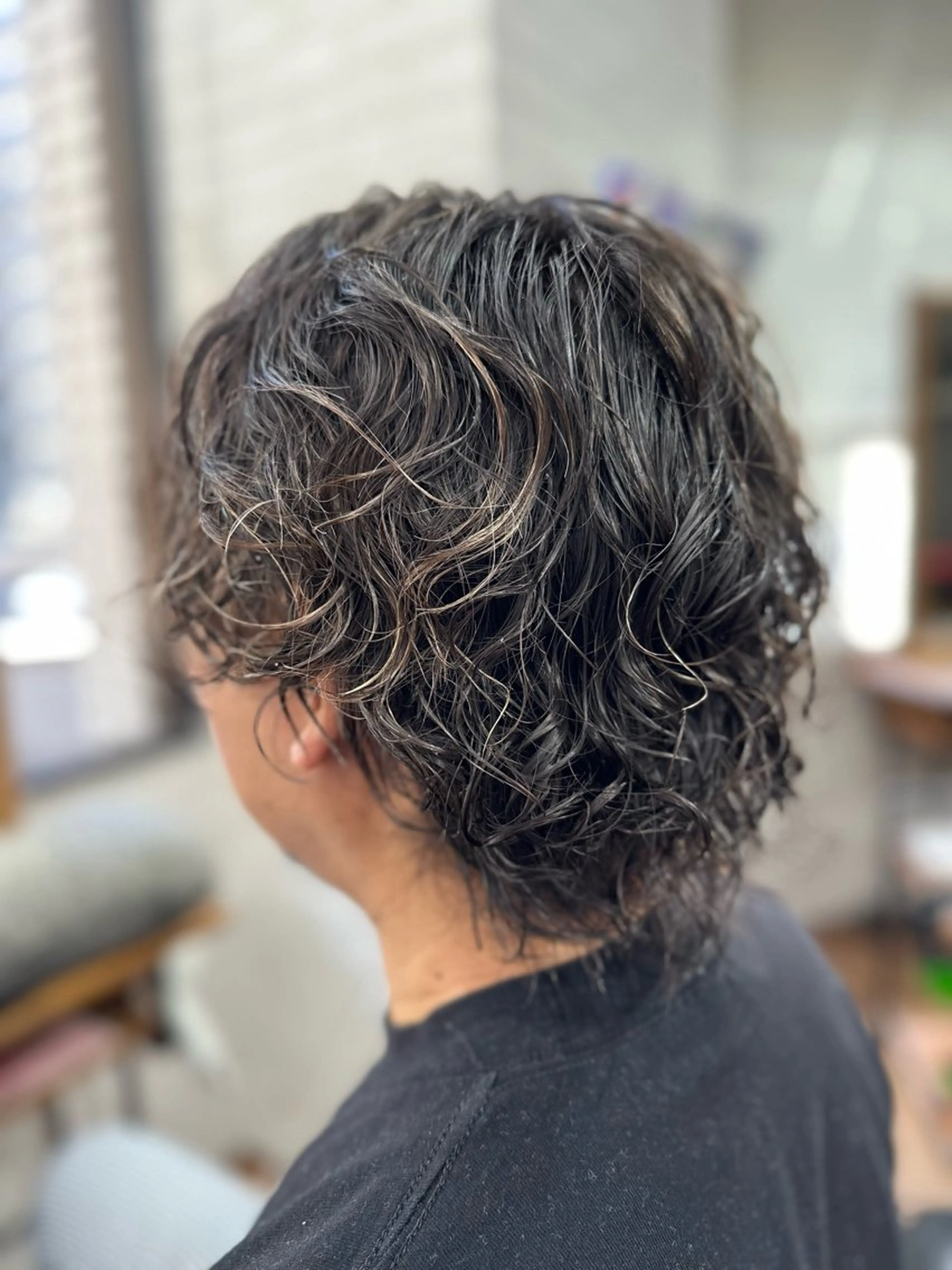 ミディアム ✂️秋葉原 🤍YURI🤍のヘアスタイル