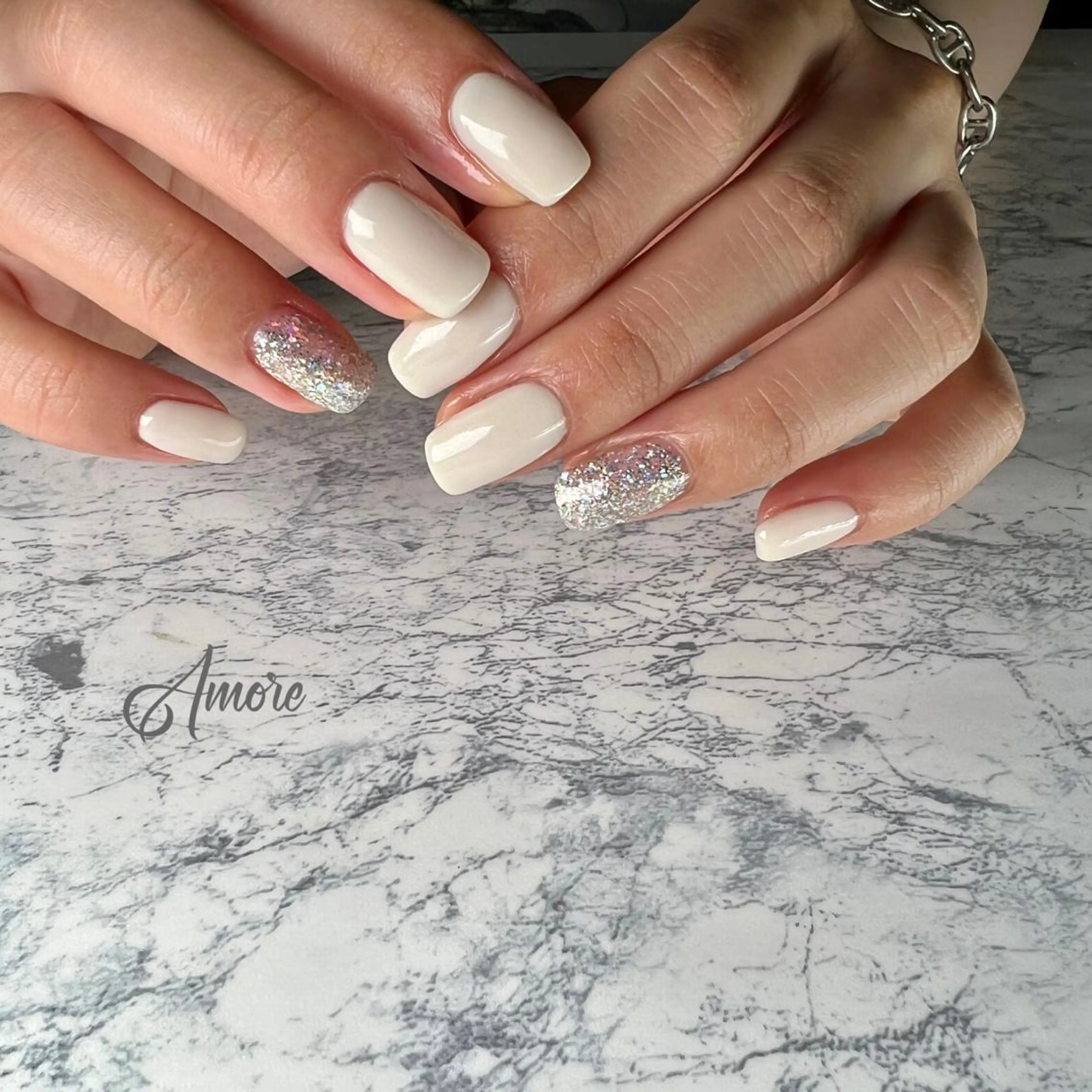 ネイル ジェルネイル 氷ネイル・うるうるネイル マグネットネイル ミラーネイル ニュアンスネイル You kyehwaのネイルデザイン