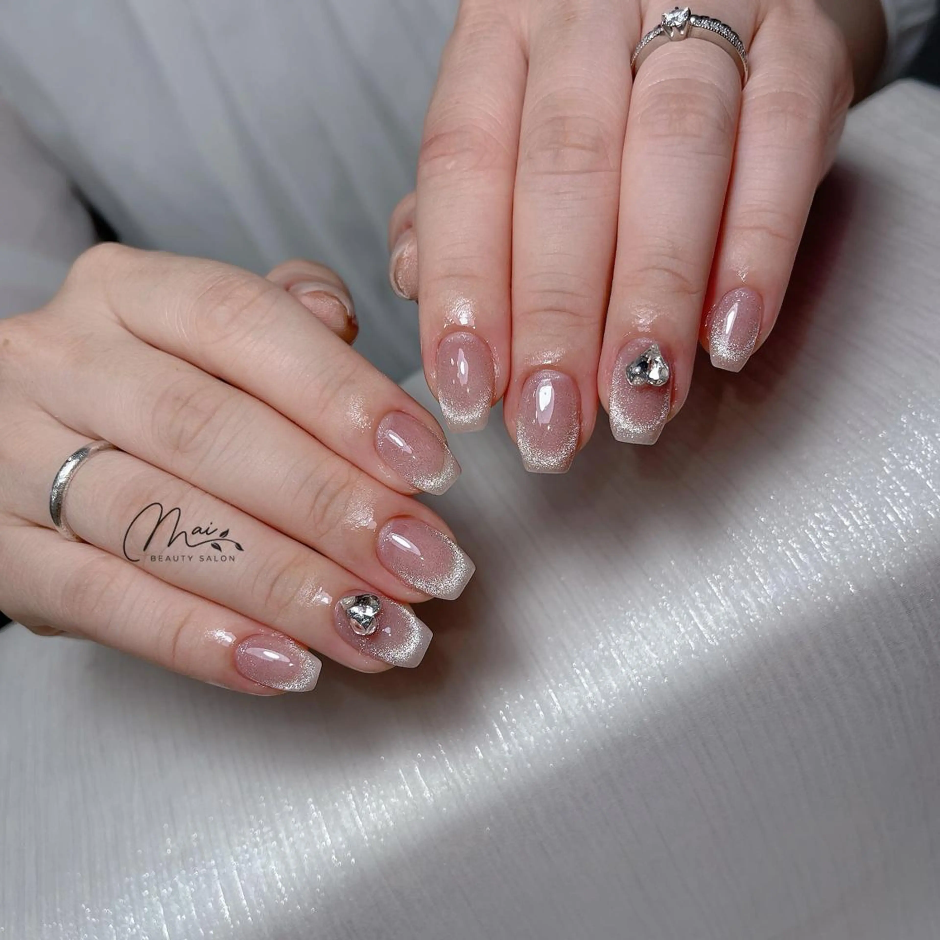 ネイル チークネイル フラッシュネイル フットネイル ジェルネイル マグネットネイル ハンドネイル MaiBeauty dodoのネイルデザイン