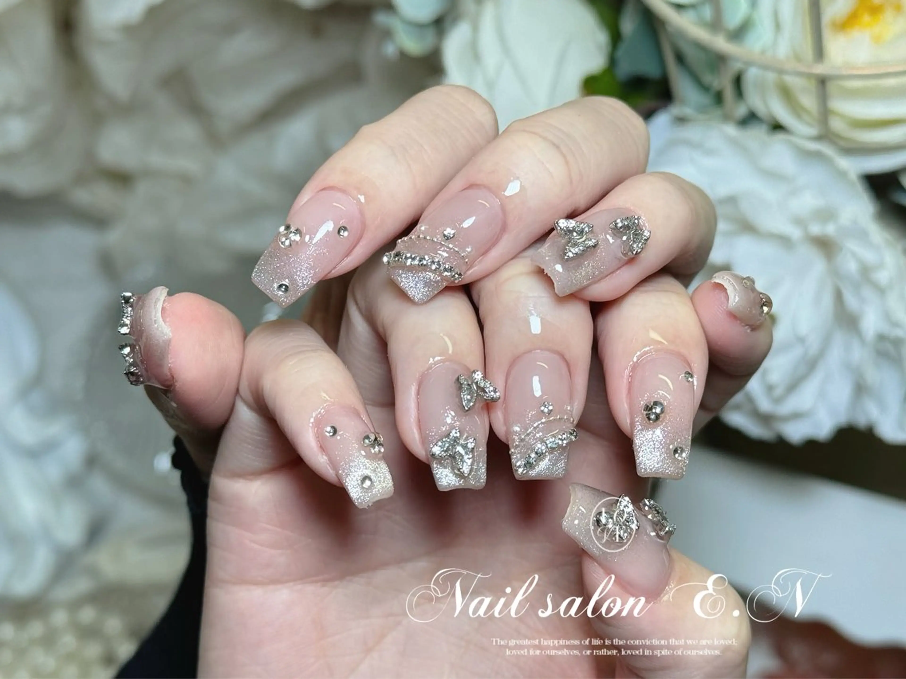 ネイル アートネイル オーロラネイル ブラウン クリアネイル フレンチネイル E.N🦋 長さ出し/持ち込みのネイルデザイン