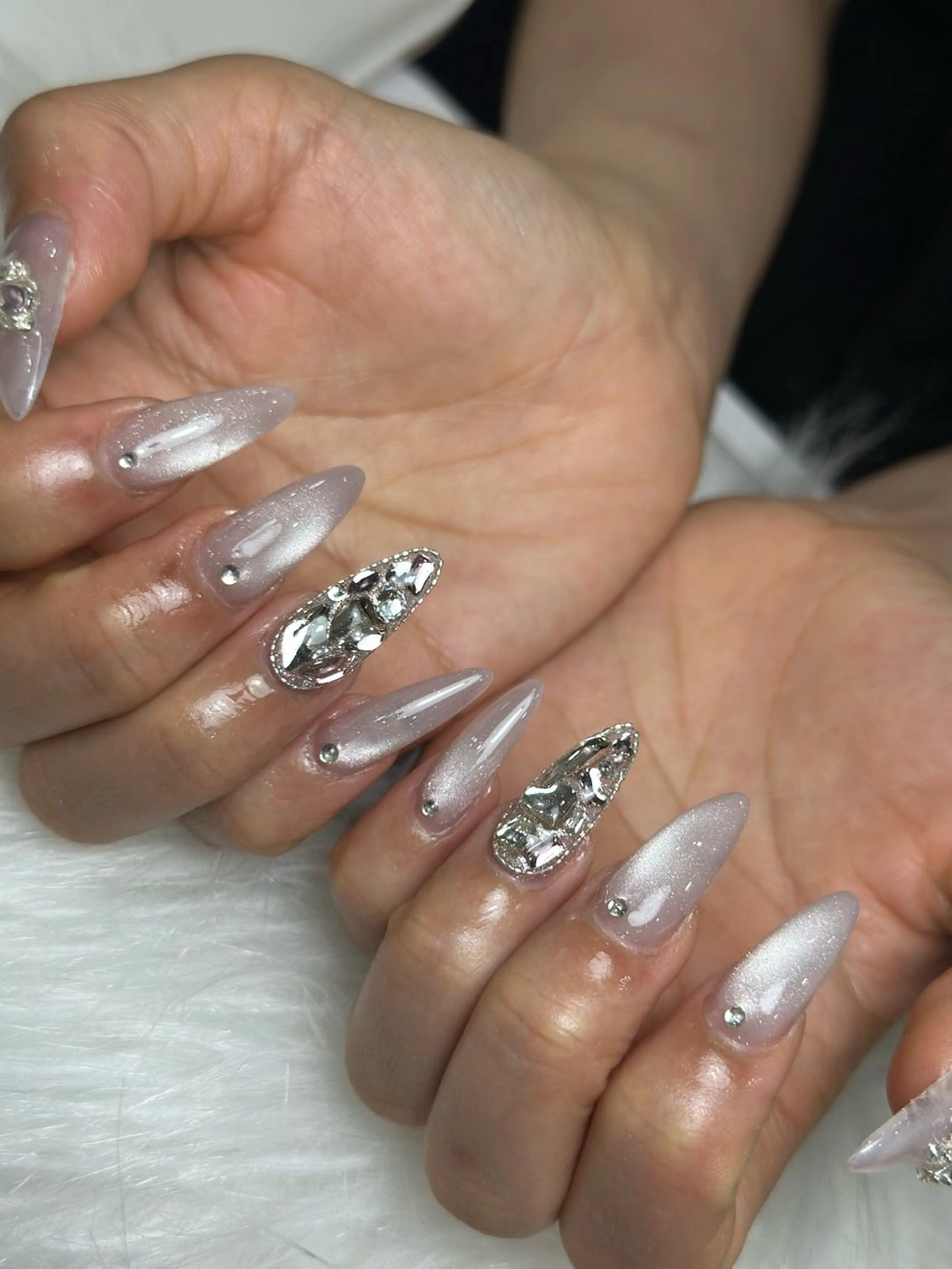 ネイル フレンチネイル グラデーション 韓国ネイル マグネットネイル シンプルネイル ハンドネイル CoMo Nailのネイルデザイン