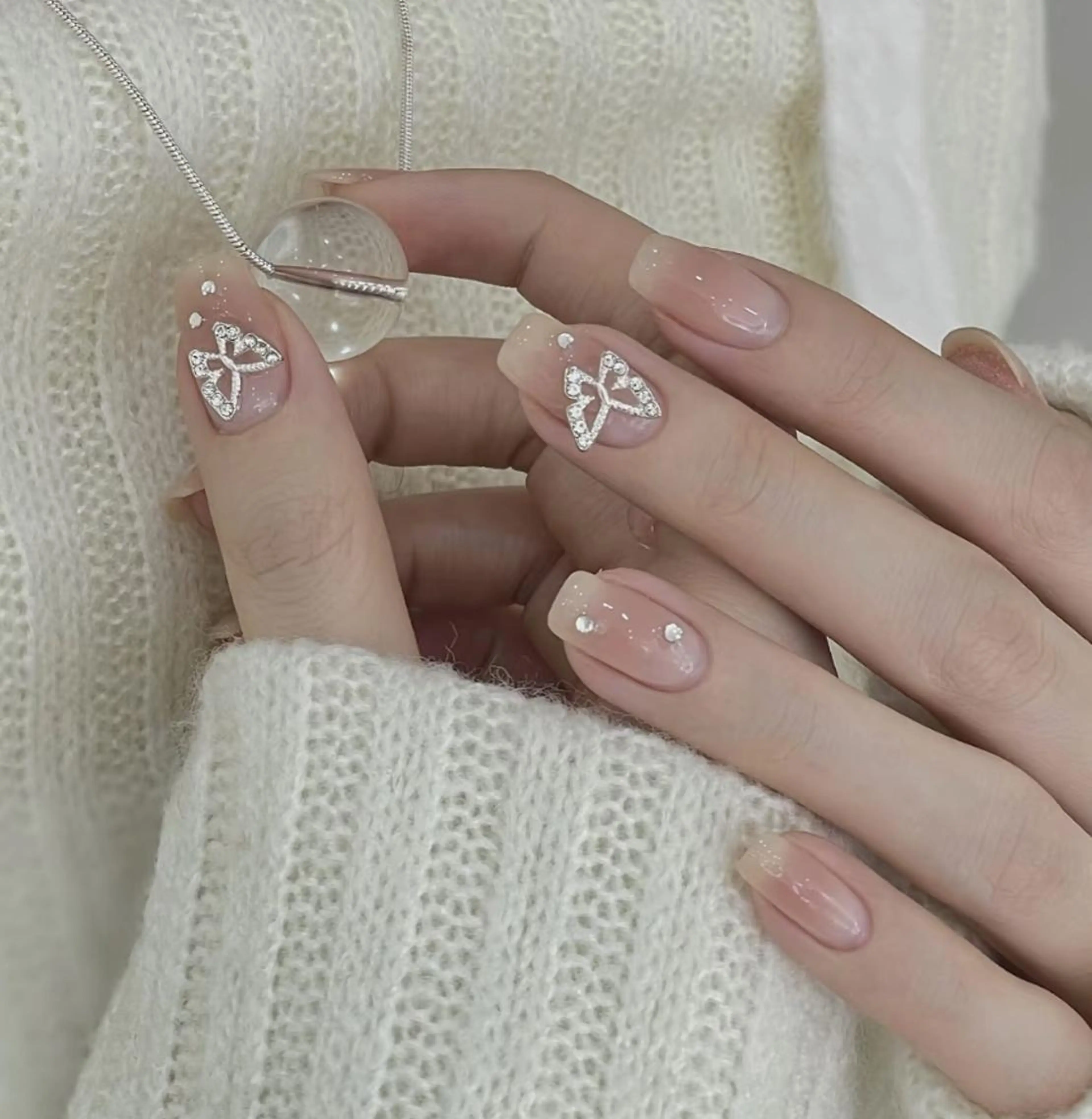 ネイル ハンドネイル ハンドケア 🍑 momo_nailのネイルデザイン