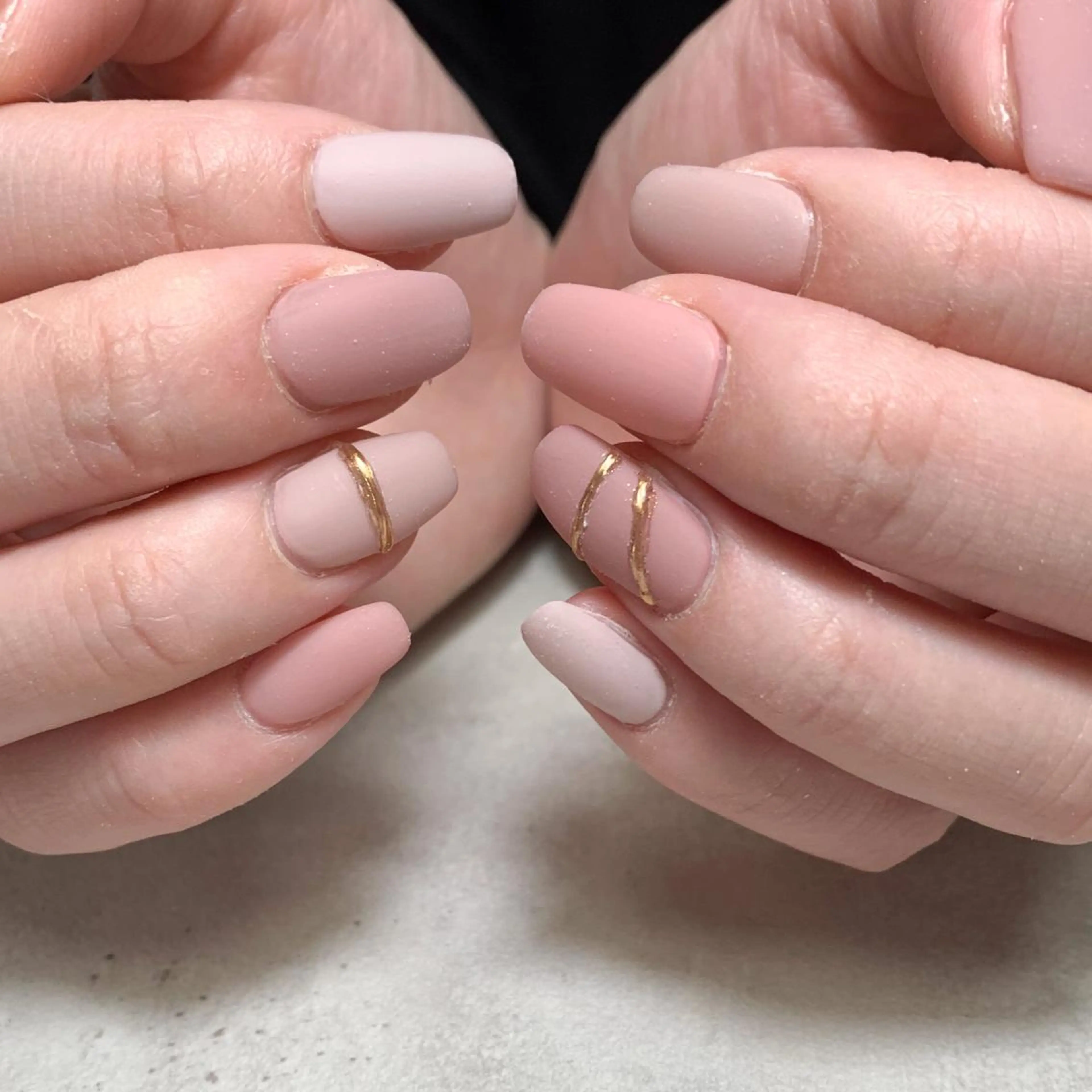 ネイル FIORITURA aiのネイルデザイン