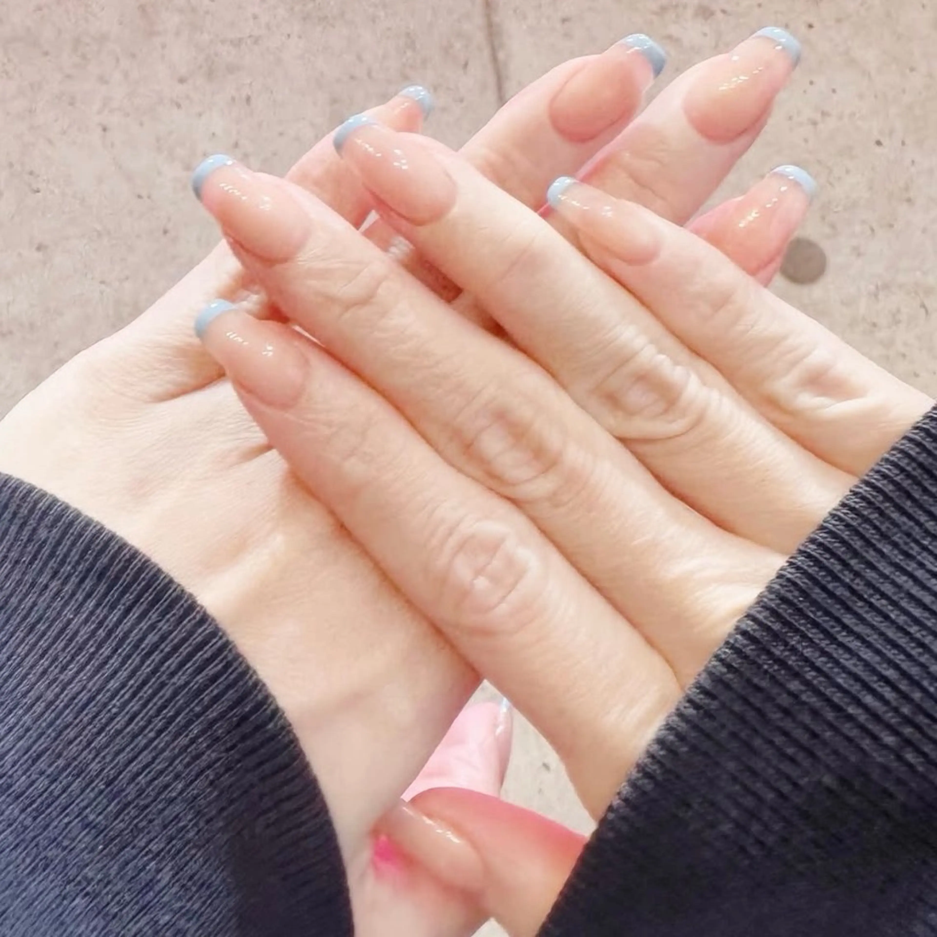 シンプル可愛い♡スキニーフレンチの写真