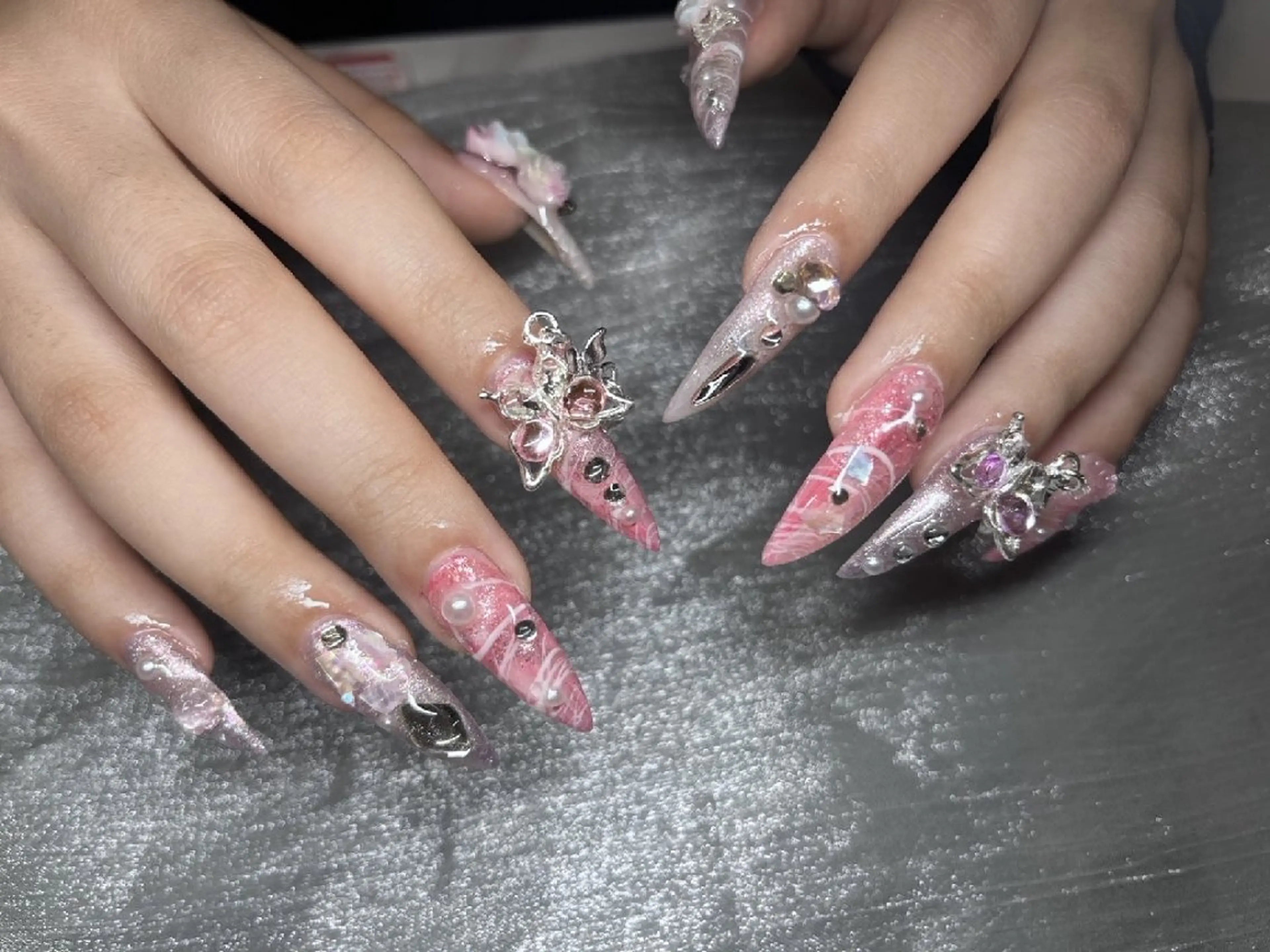 ネイル Re:JUvia 　JUMIのネイルデザイン