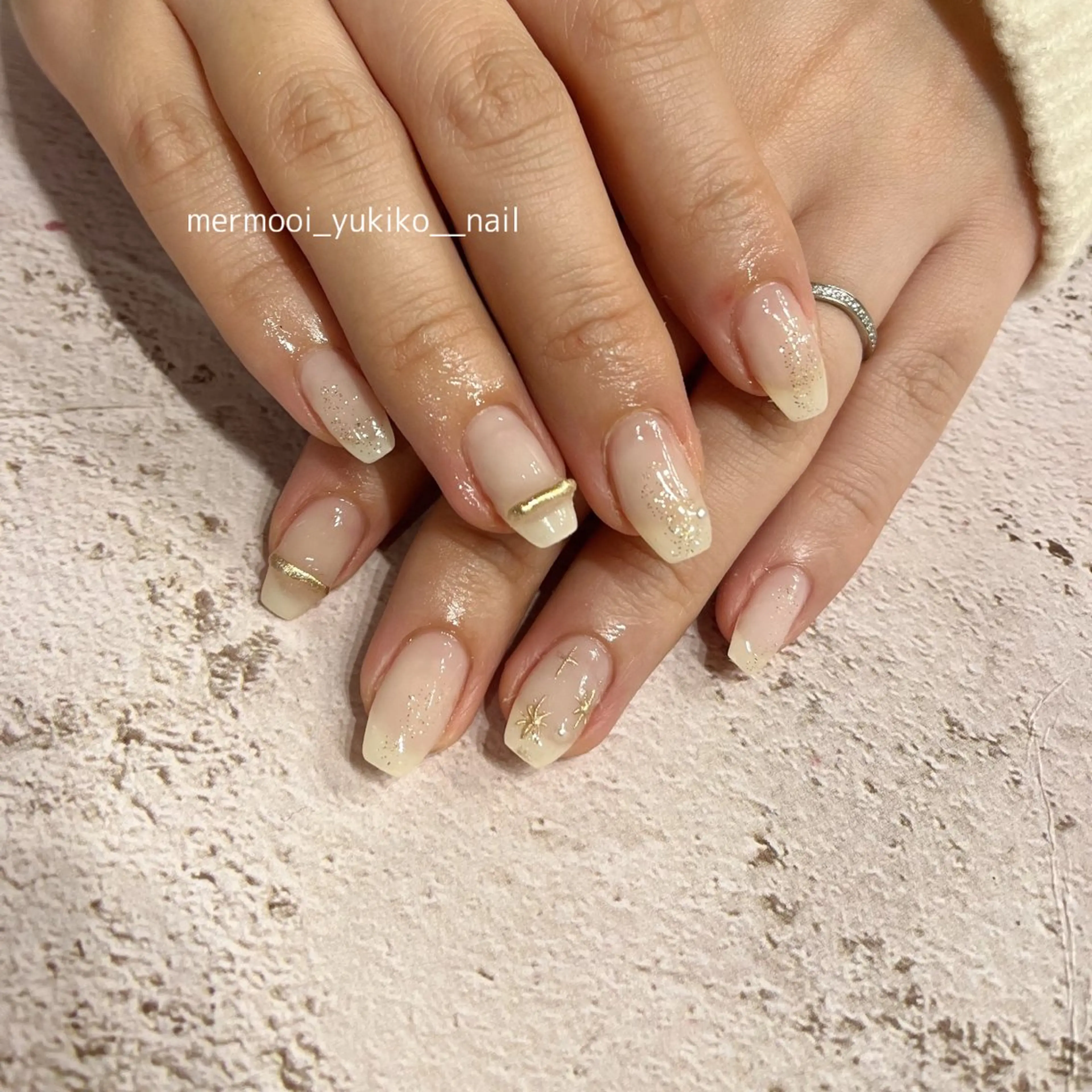 ネイル アートネイル クリアネイル ジェルネイル ゴールド 韓国ネイル melumooi nailのネイルデザイン