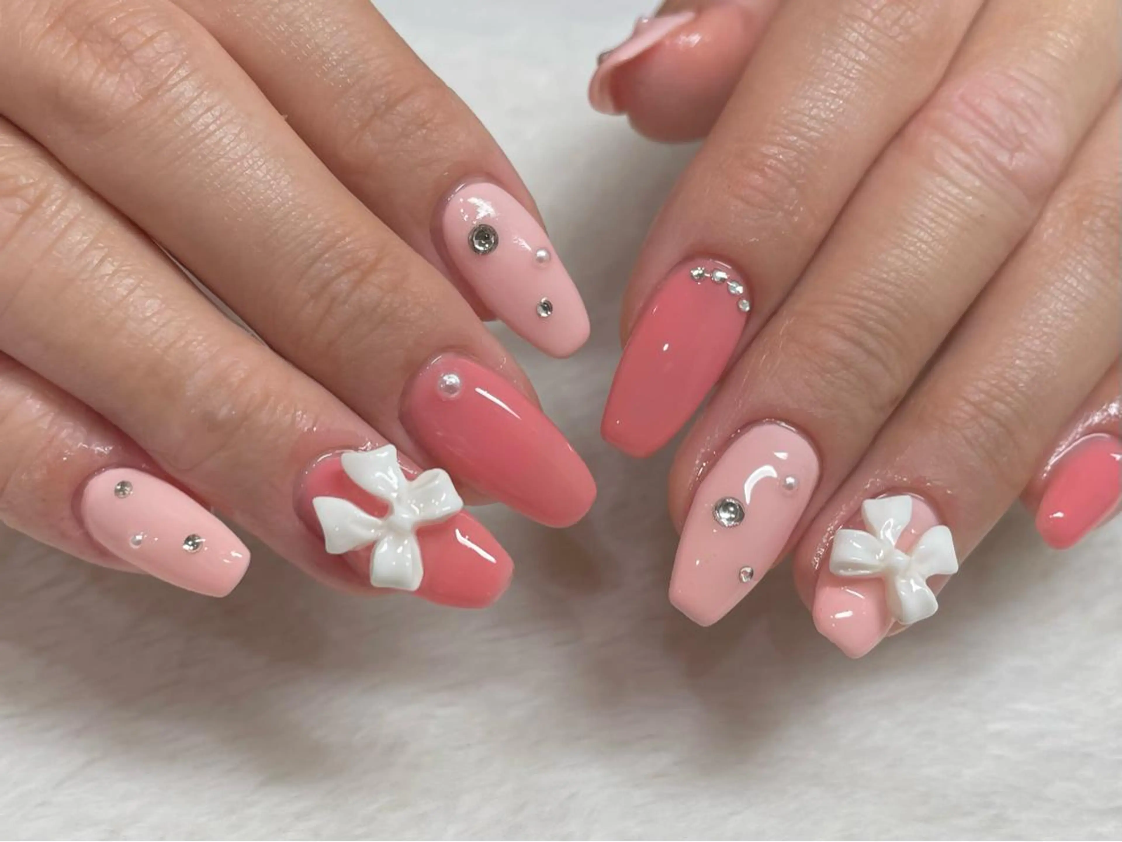 ネイル リボン riri-nail Rie Endoのネイルデザイン