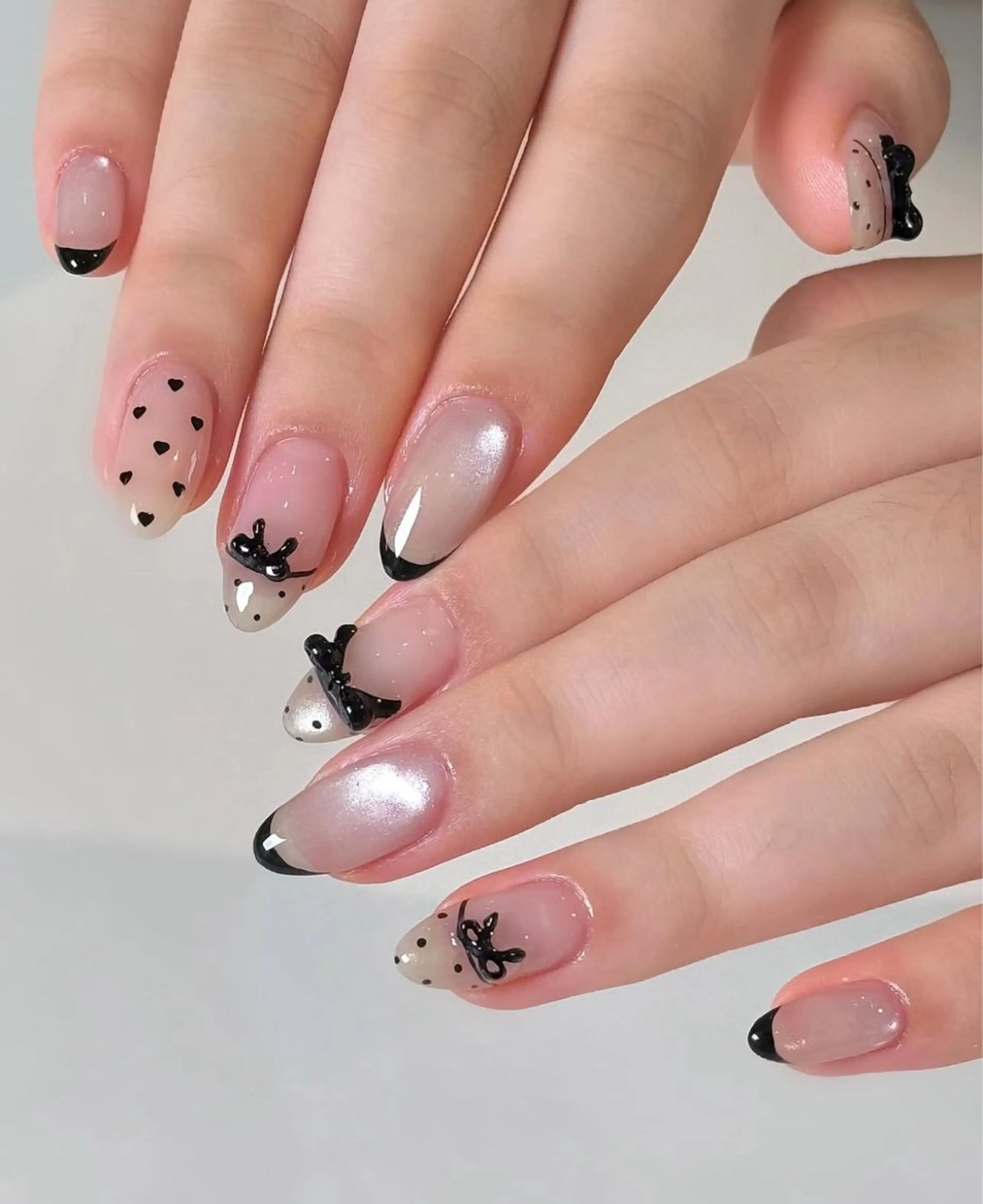 ネイル フラッシュネイル フレンチネイル グラデーション キラキラネイル 韓国ネイル ハンドネイル rina nailのネイルデザイン