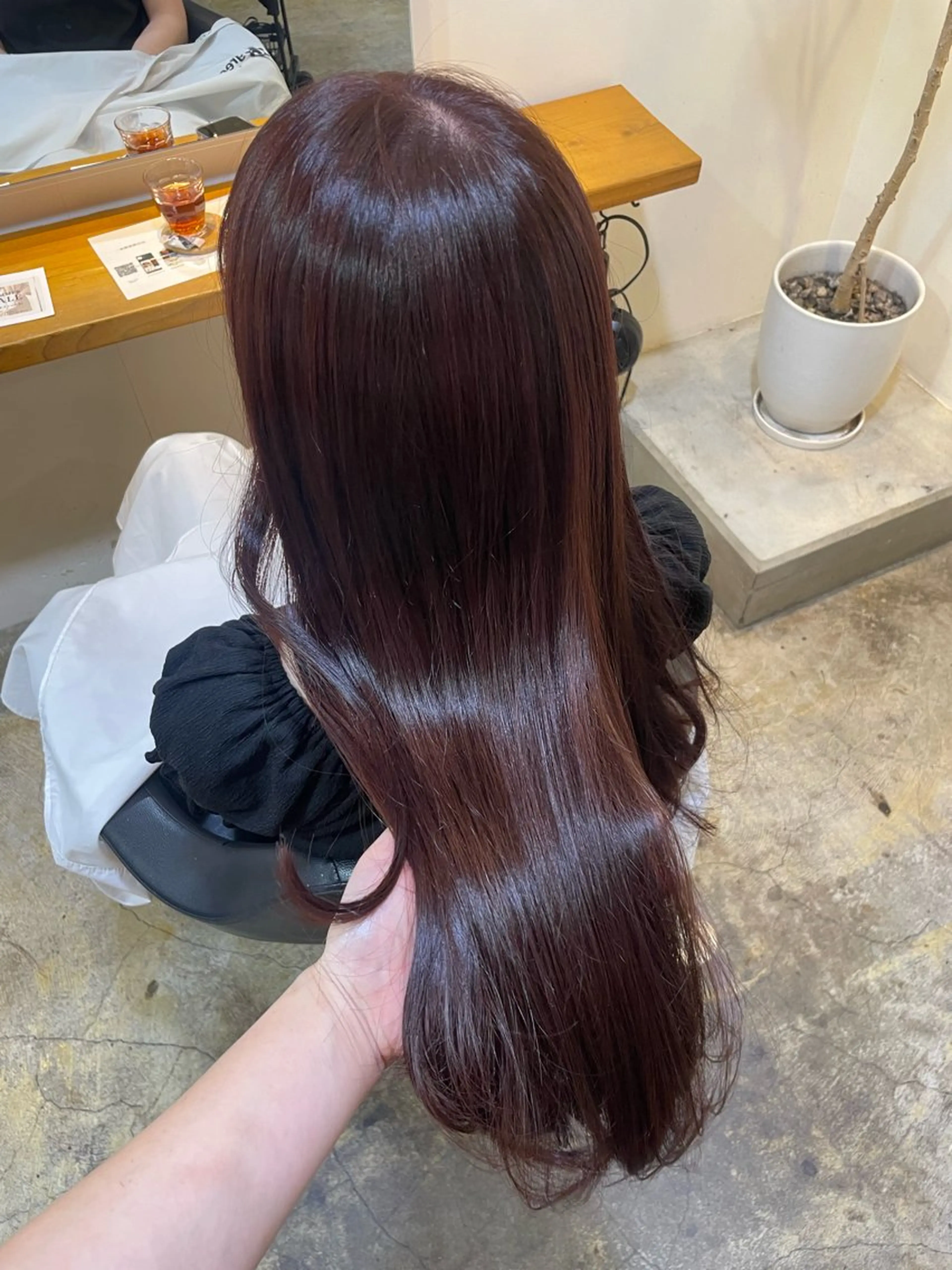 ロング カラー ラベンダーカラー ラベンダーピンク ピンクカラー MIOベージュカラー 柔らかいカラーのヘアスタイル