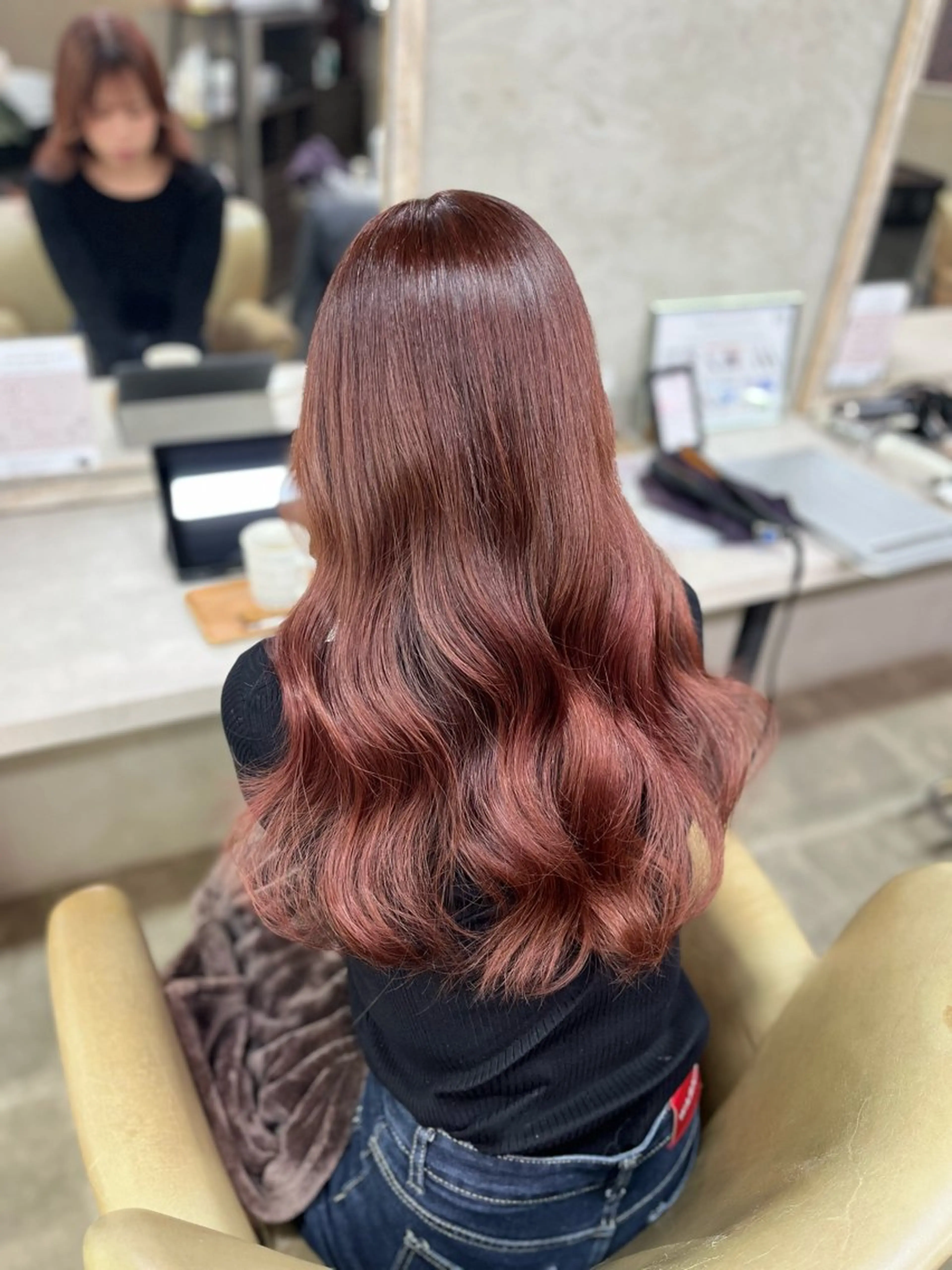 ロング ヘアカラー Blast akihaのヘアスタイル