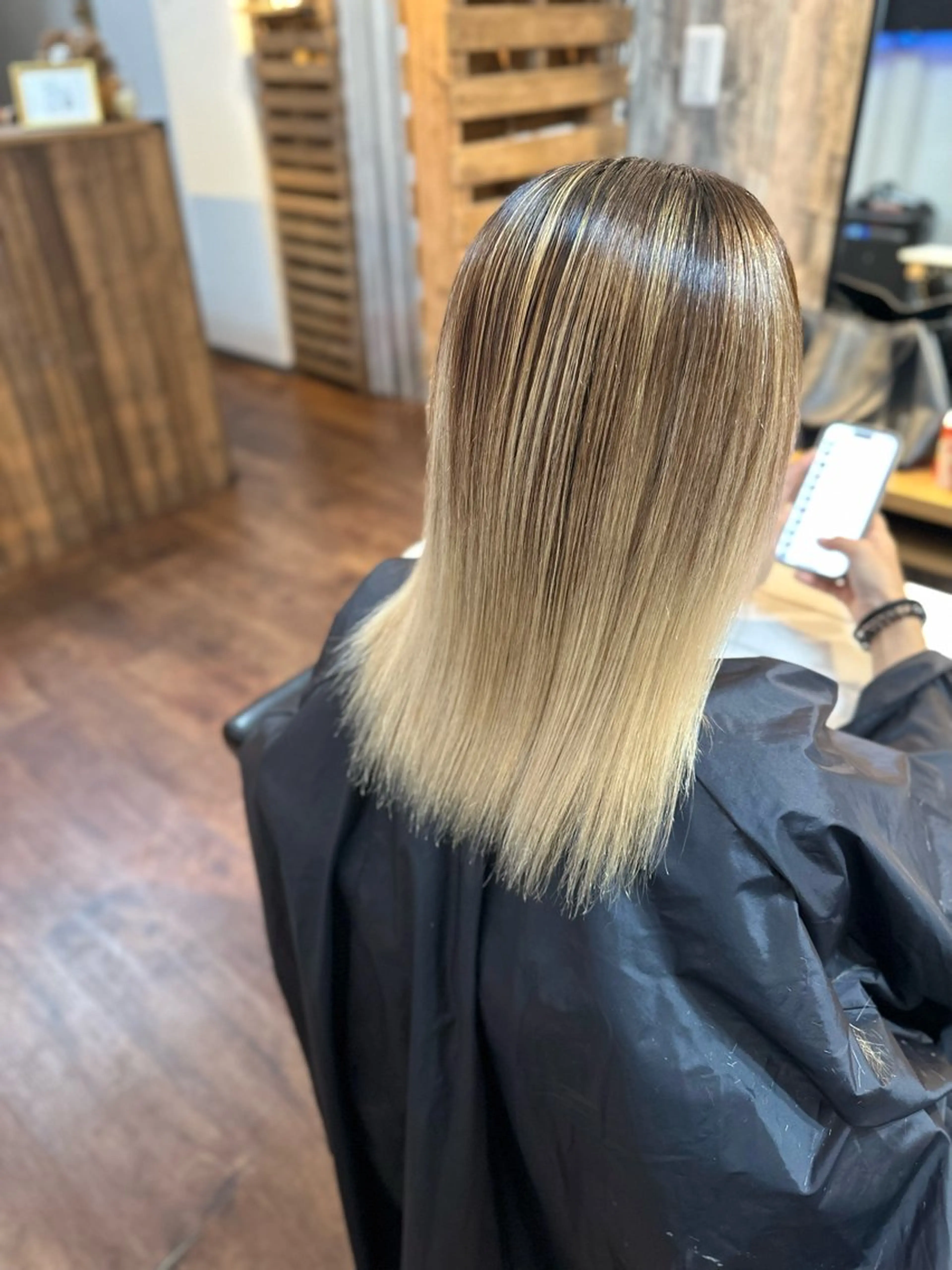 ミディアム パーマ 縮毛矯正 Luzir⭐︎ GEN⭐︎のヘアスタイル