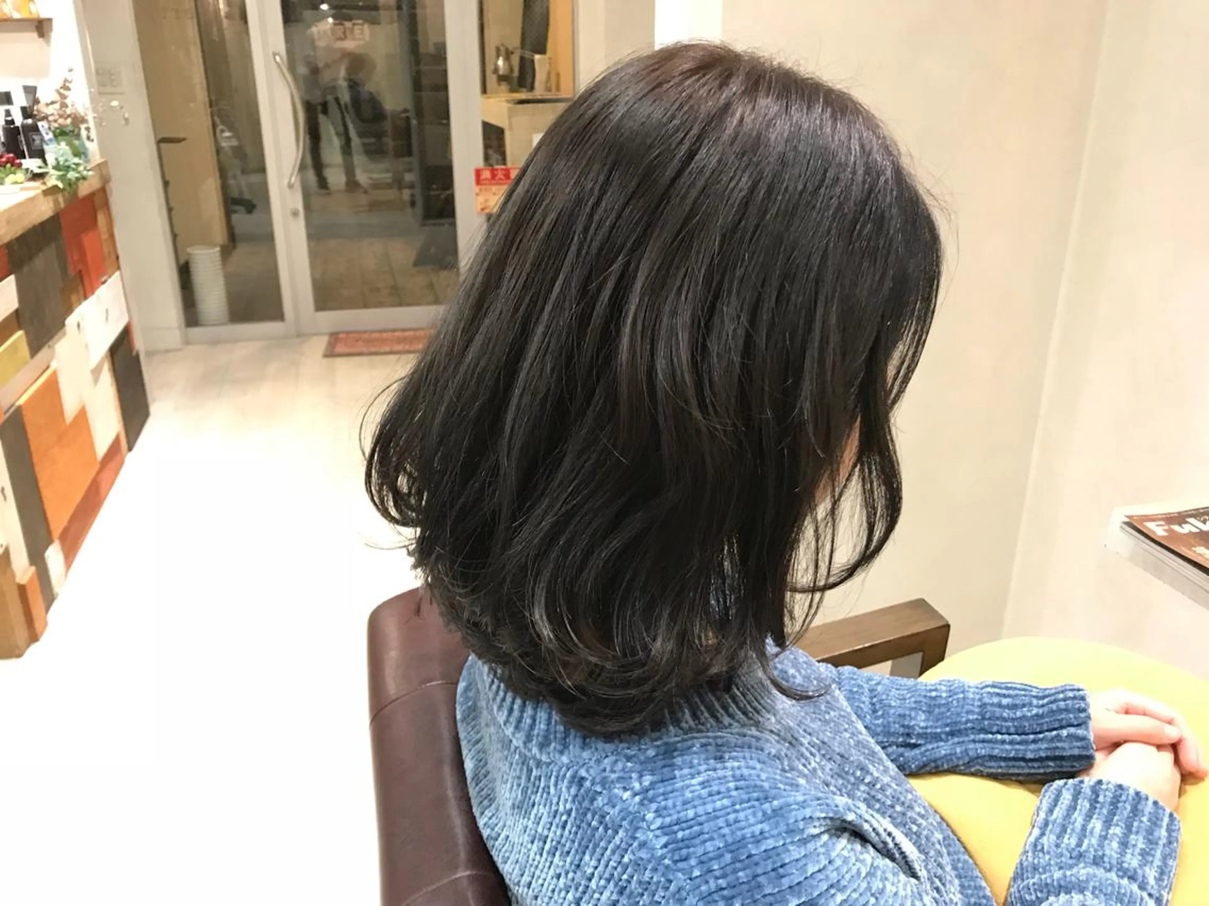 ミディアム カラー ブルーカラー ブルージュ メンズ指名多数!! SiLO 田島のヘアスタイル